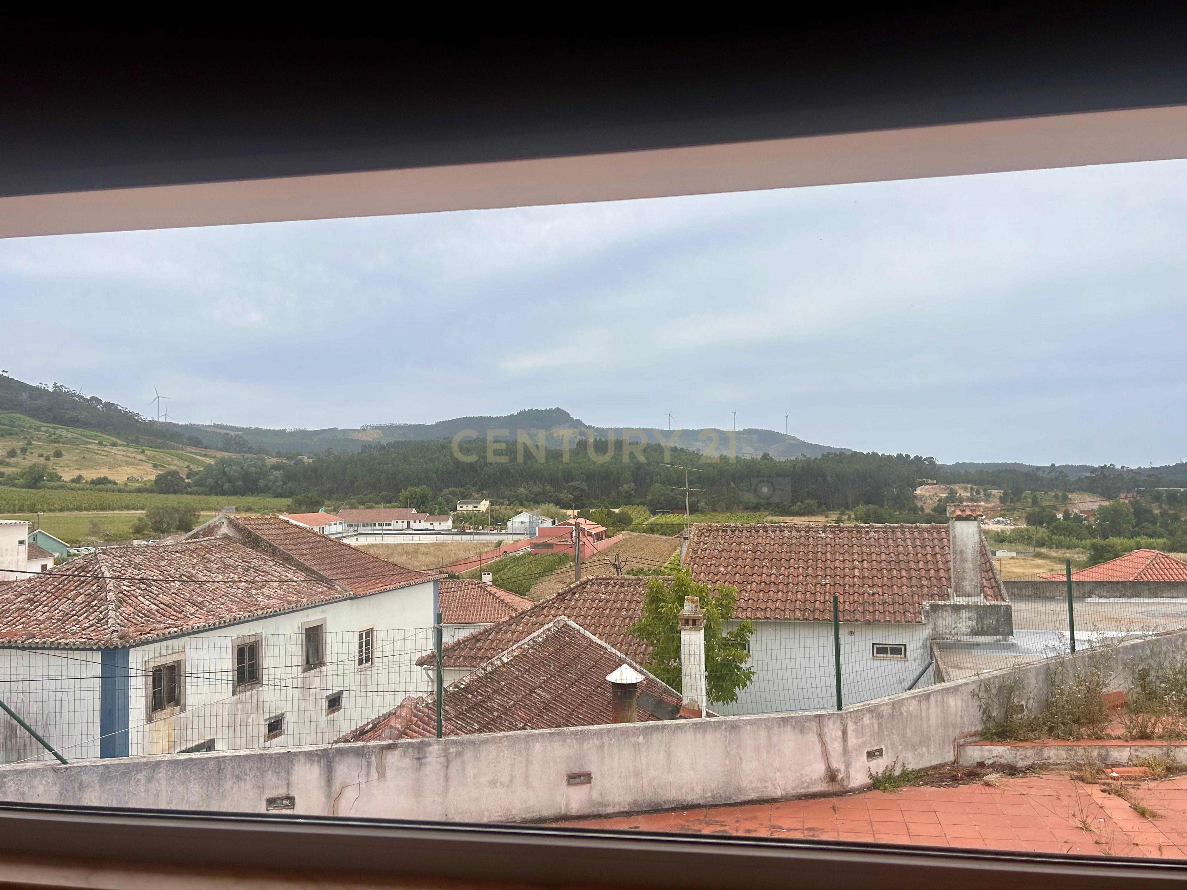 Moradia T3 à venda em Maxial e Monte Redondo, Torres Vedras — foto 2