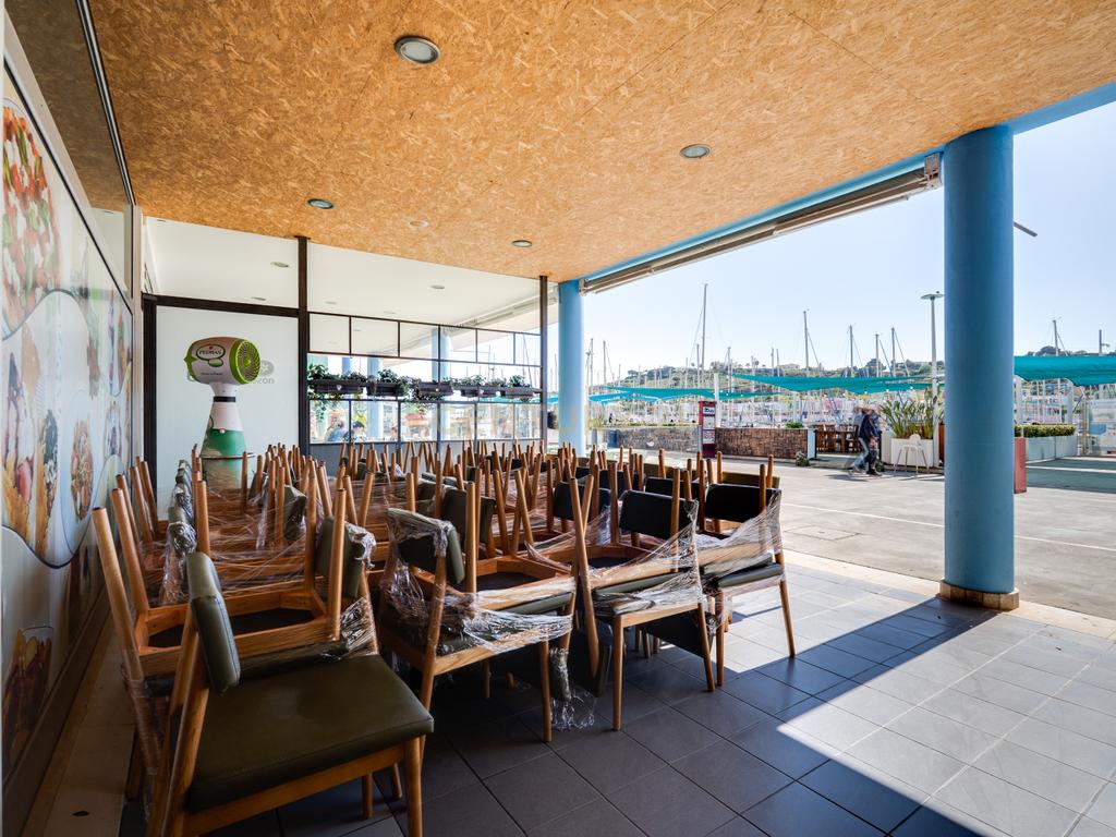 Espaço Comercial na Marina de Albufeira. Restaurante, Bar, Snack-bar, serviços. - Image 8