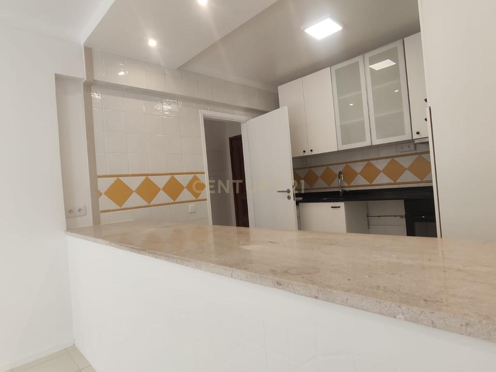 ARRENDA - APARTAMENTO T1 + 1, OEIRAS, JARDIM DOS ARCOS - Image 8