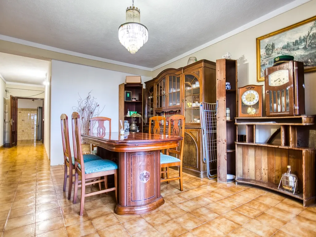 Moradia com elevado potencial de rentabilização em Camarões – Almargem do Bispo - Image 40