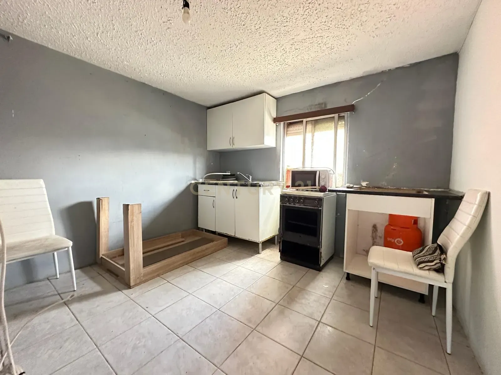 Fotografia 4 de Casa T5 em Almada, União das Freguesias de Caparica e Trafaria
