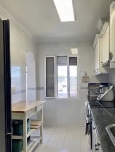 Apartamento T3 em Santo António dos Cavaleiros, Loures. - Image 4