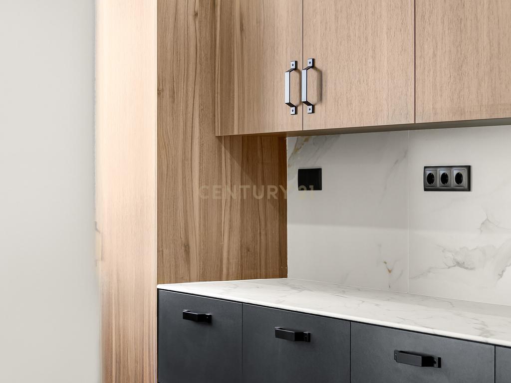 Apartamento T3 Totalmente Renovado - Image 8