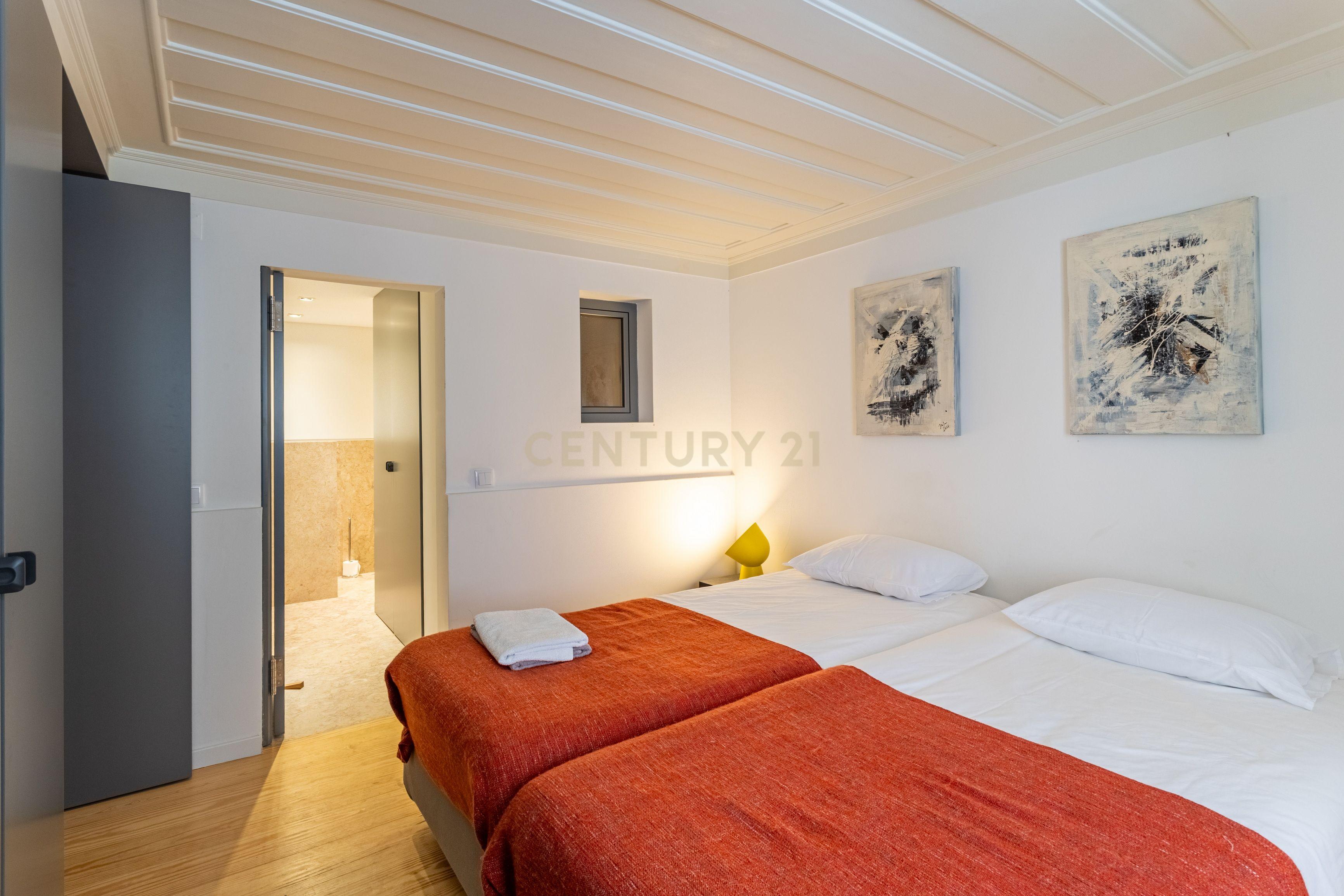 Fotografia 10 de Apartamento T1 renovado no coração da Misericórdia, Lisboa
