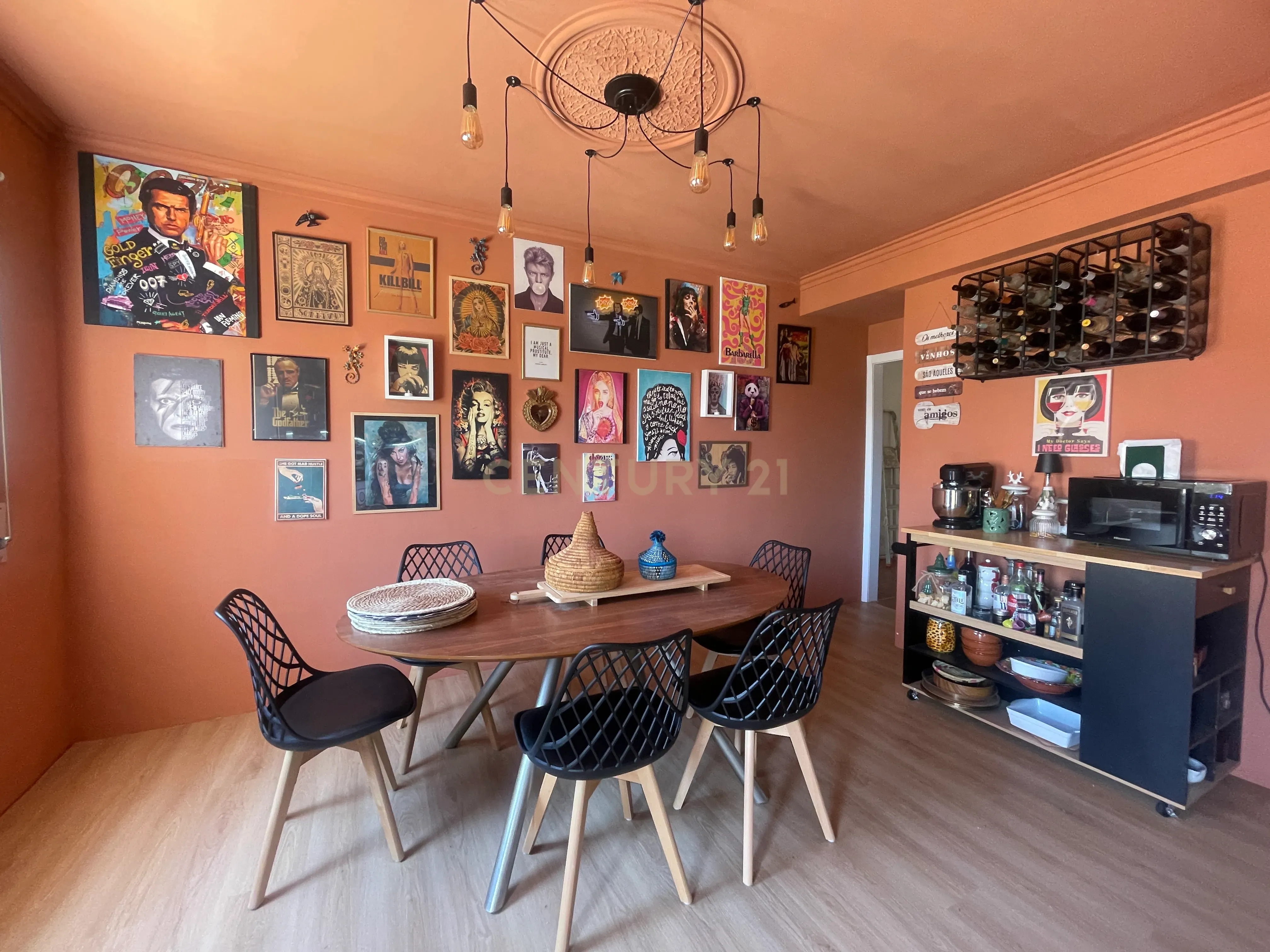 Fotografia 7 de Apartamento T2 Mobilado | perto da NOVA FCT | Ideal para Professores e Investigadores.