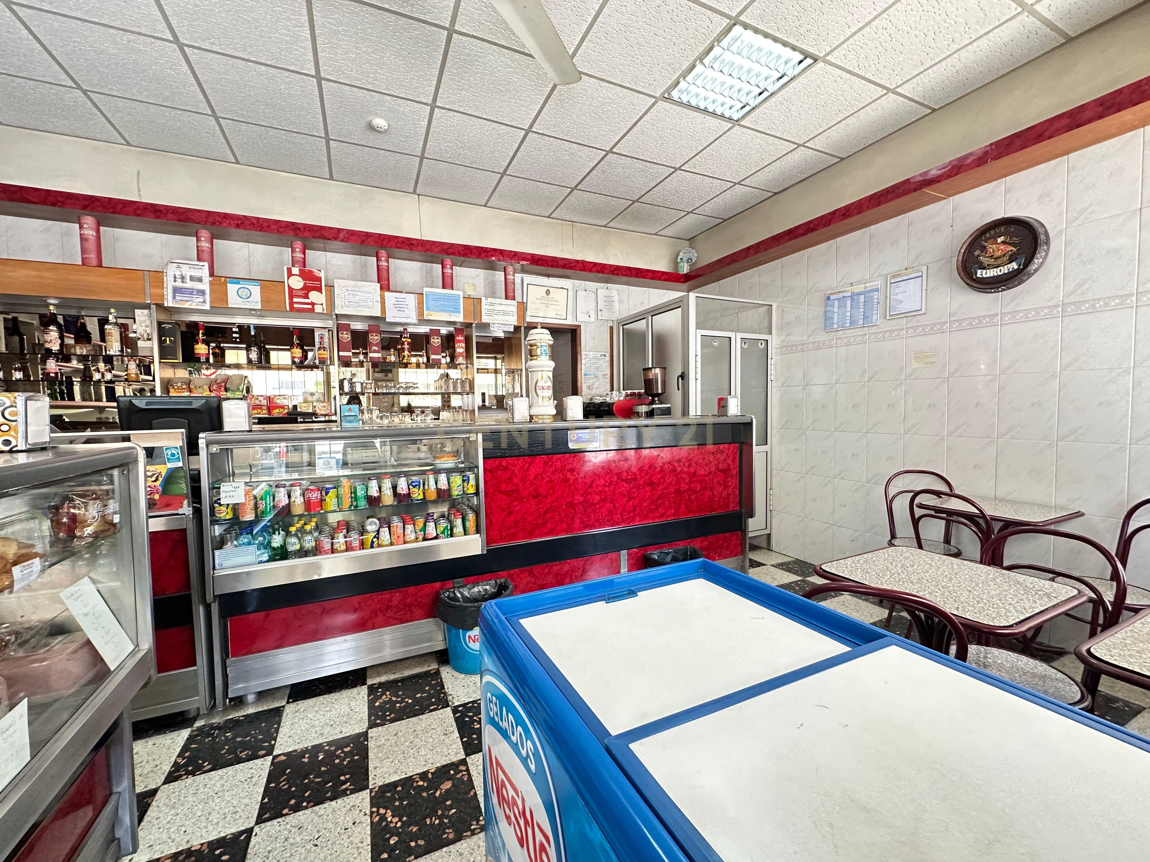 Fotografia 10 de Trespasse — Café & Charcutaria | Lumiar | Lisboa