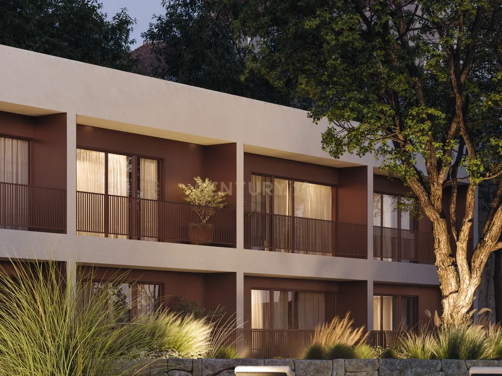OAK Porto | T1 em último piso com varanda em condomínio privado na Boavista - Image 11