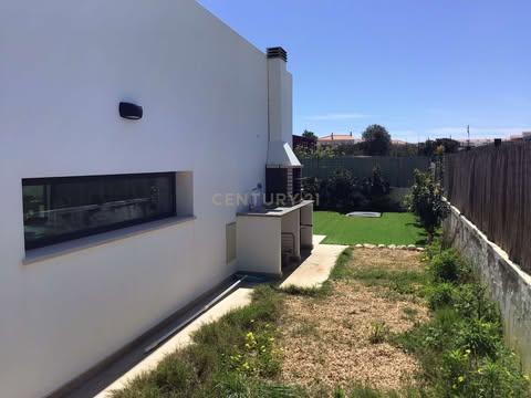 Luxo e Tranquilidade em Sagres: Uma Moradia Contemporânea à espera de ser sua! - Image 37