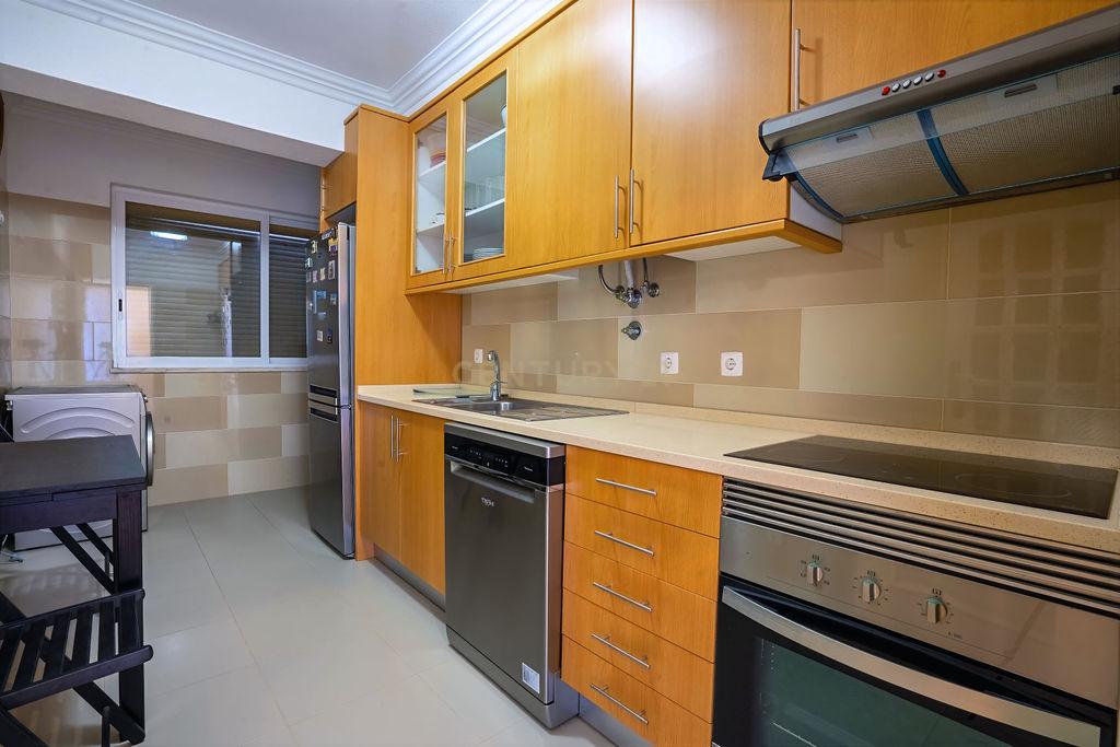 Apartamento T2, Costa da Caparica, 1ª linha de praia - Image 18