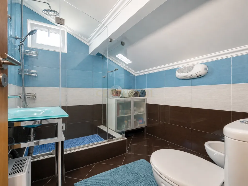 Moradia Isolada T3 com Piscina- Furo água - Aroeira - Image 29