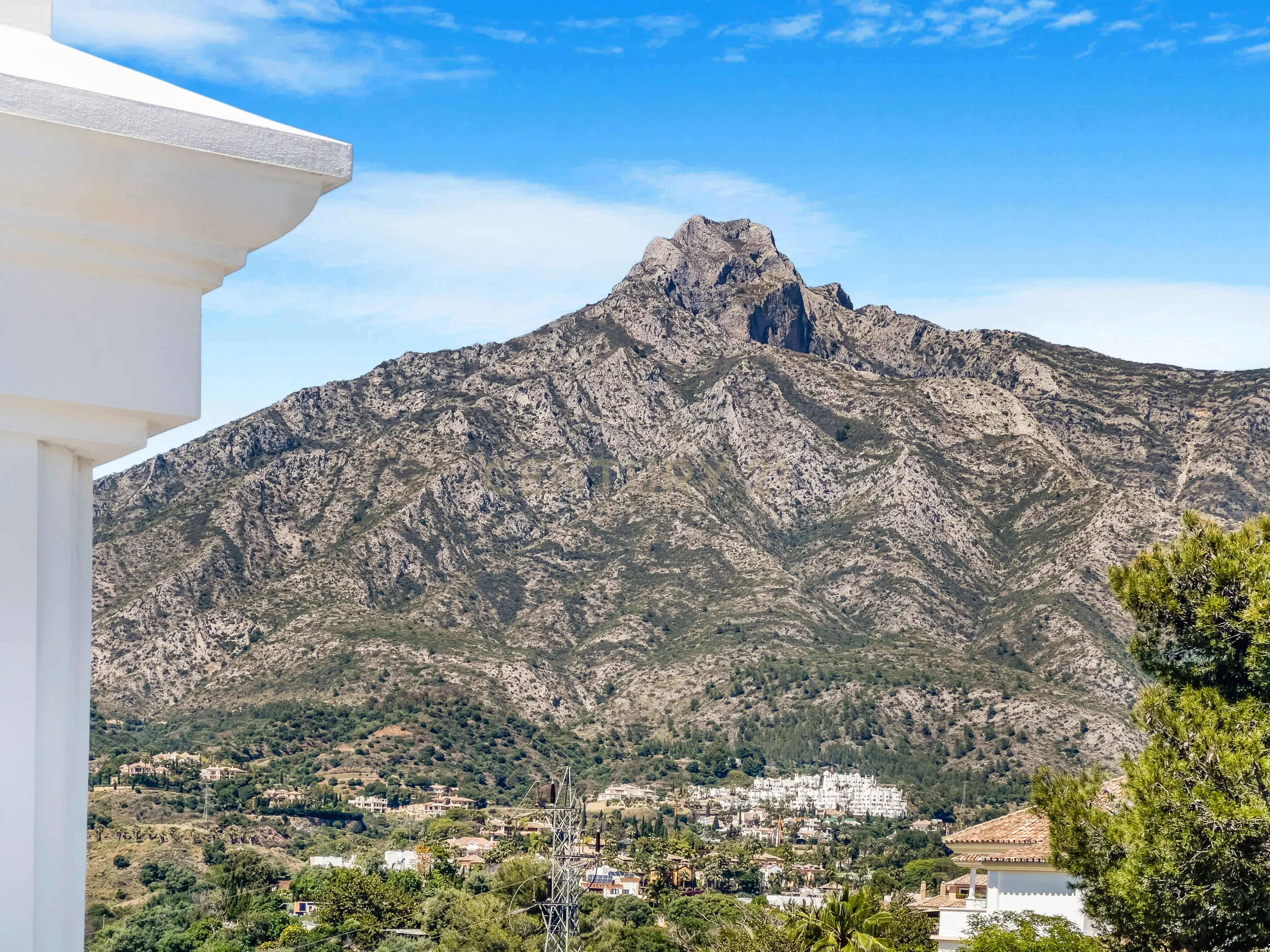 Vilas de Luxo Intemporais na Golden Mile de Marbella - Image 40