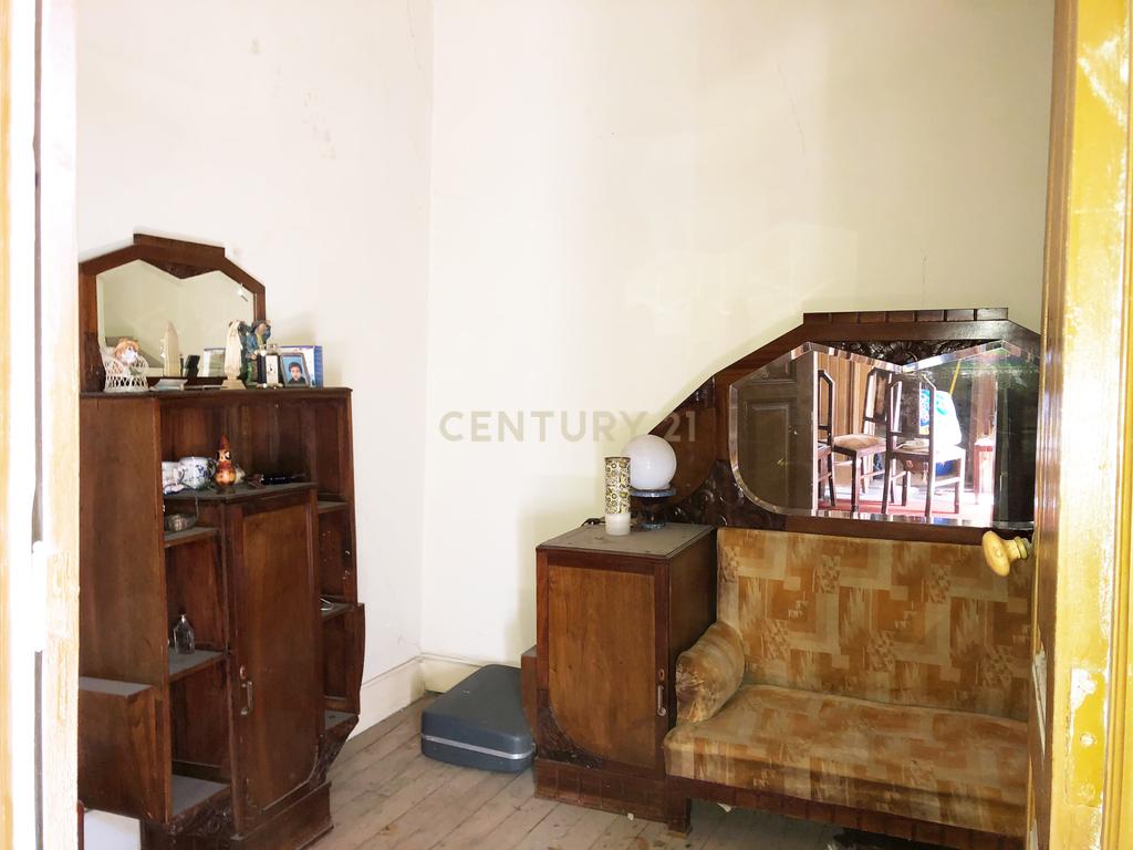 Edifício para Reabilitação no Centro da Covilhã – Oportunidade Única - Image 10