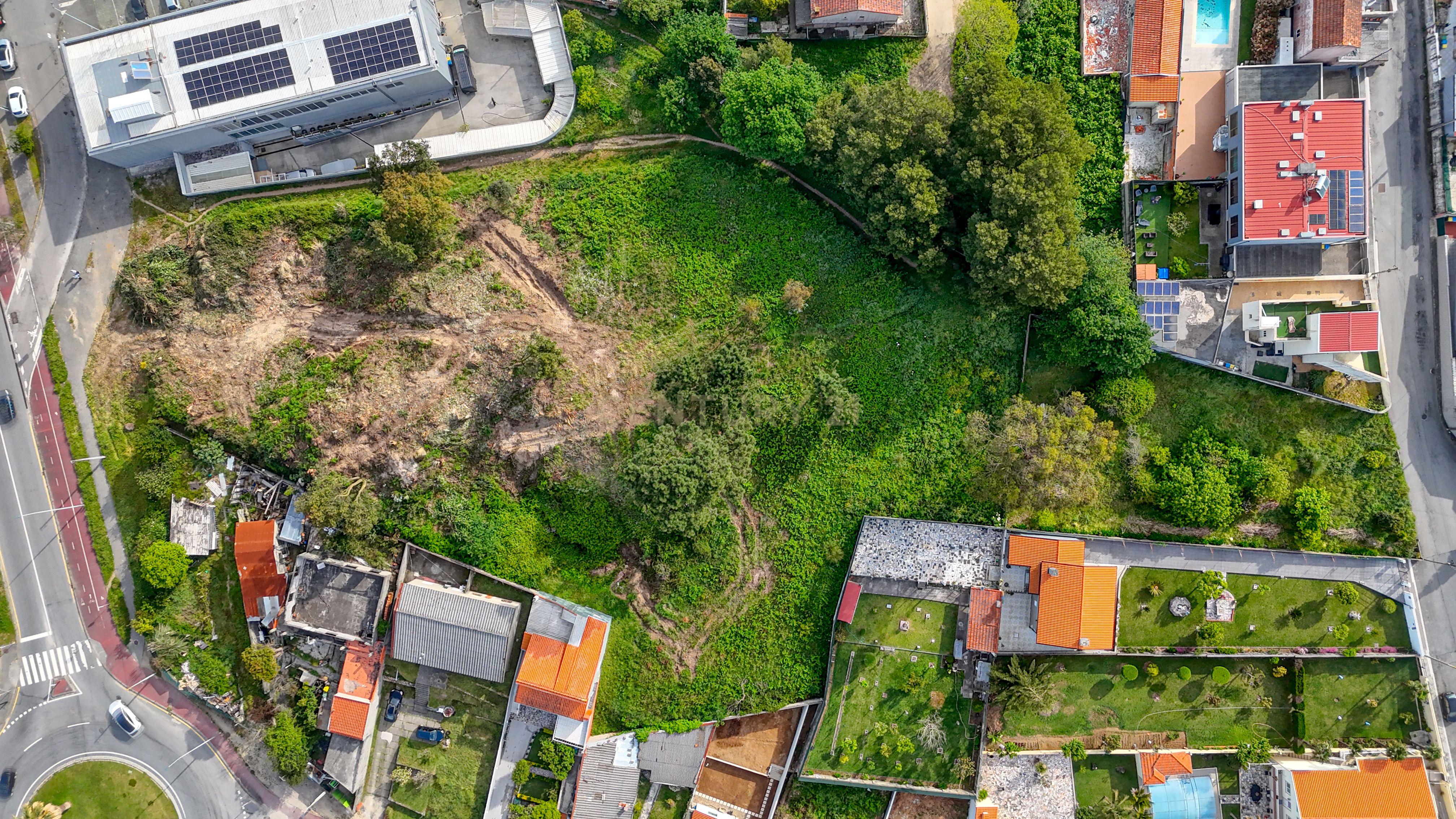 Fotografia 6 de Terreno com 3000m2 e viabilidade construtiva próximo da Praia de Canidelo