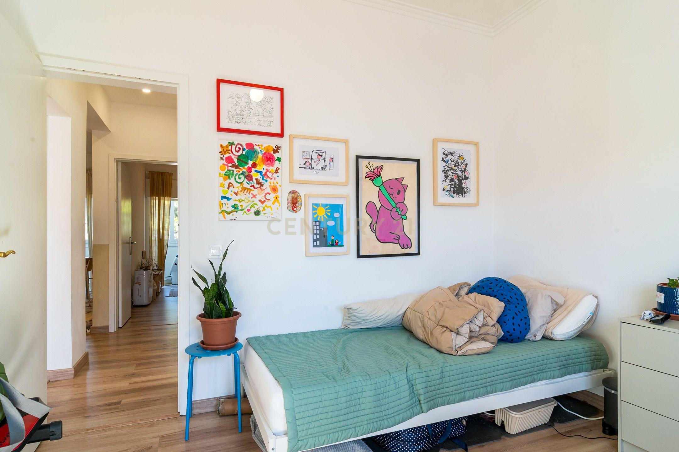 Fotografia 12 de T4 Duplex Mobilado e Totalmente Remodelado | Centro do Linhó | Vista Serra de Sintra
