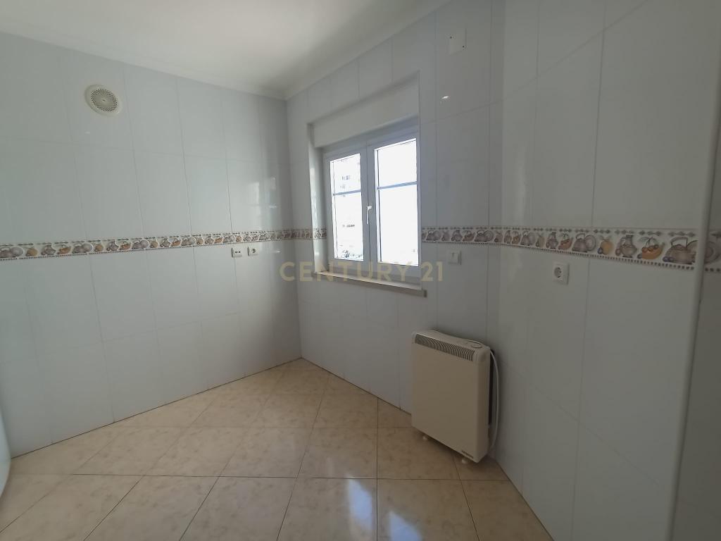 Apartamento T3 na Costa da Caparica - Image 14