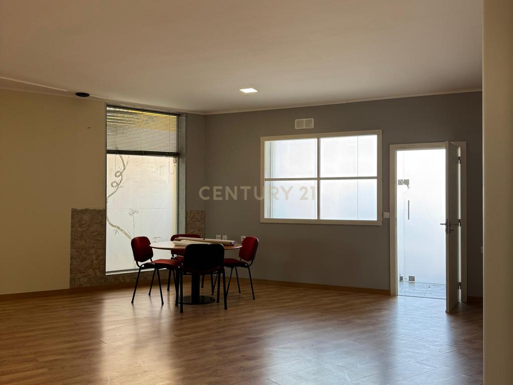 Espetacular Moradia T3 em Gondomar - Image 33