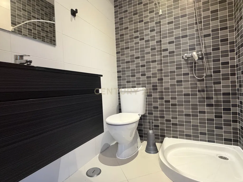 Apartamento T4 com Arrecadação, na Cascalheira, Pinhal Novo - Image 23