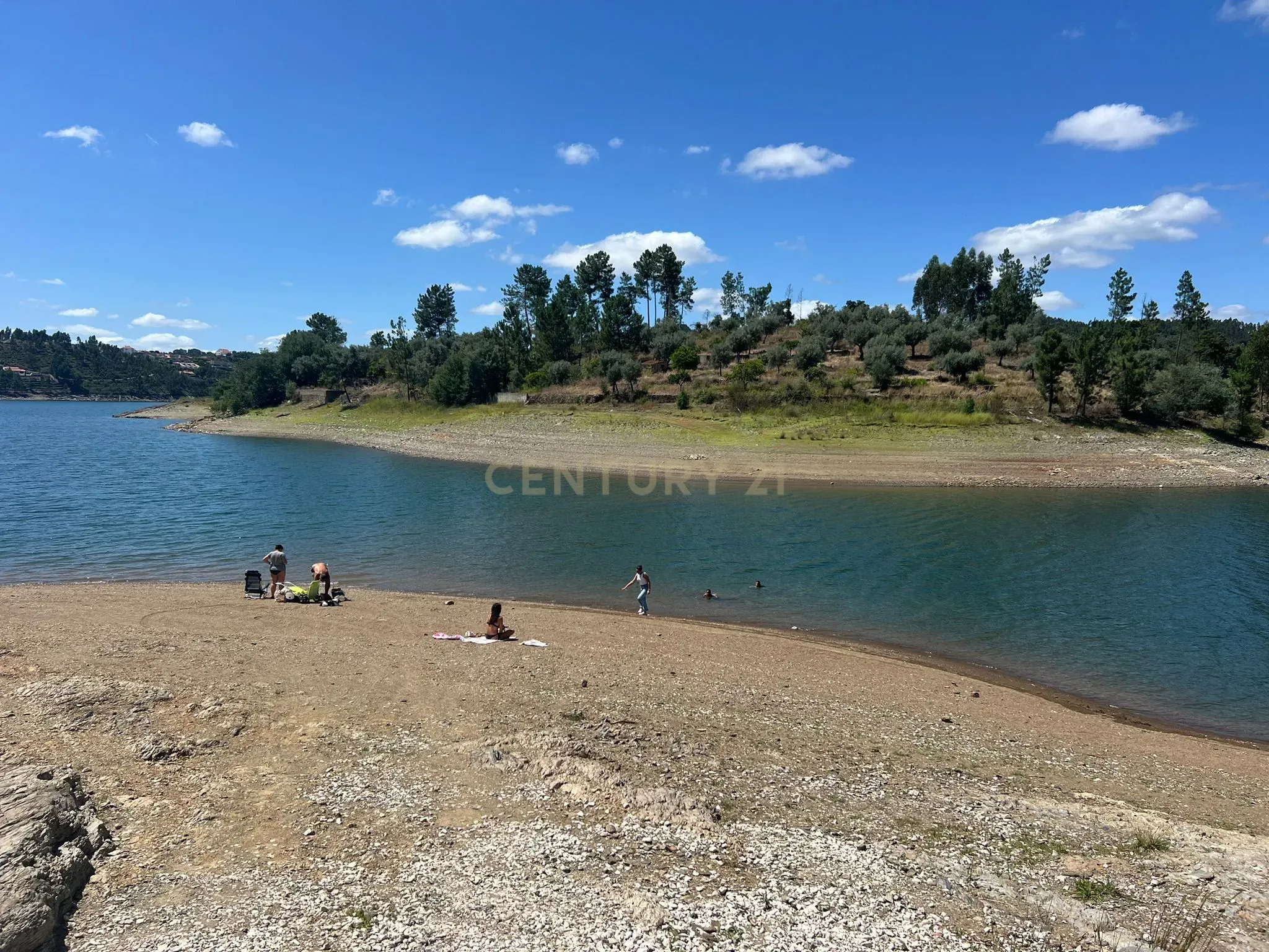 Casa para reconstrução total a 10 min da Praia Fluvial de Aldeia do Mato Abrantes - Image 28