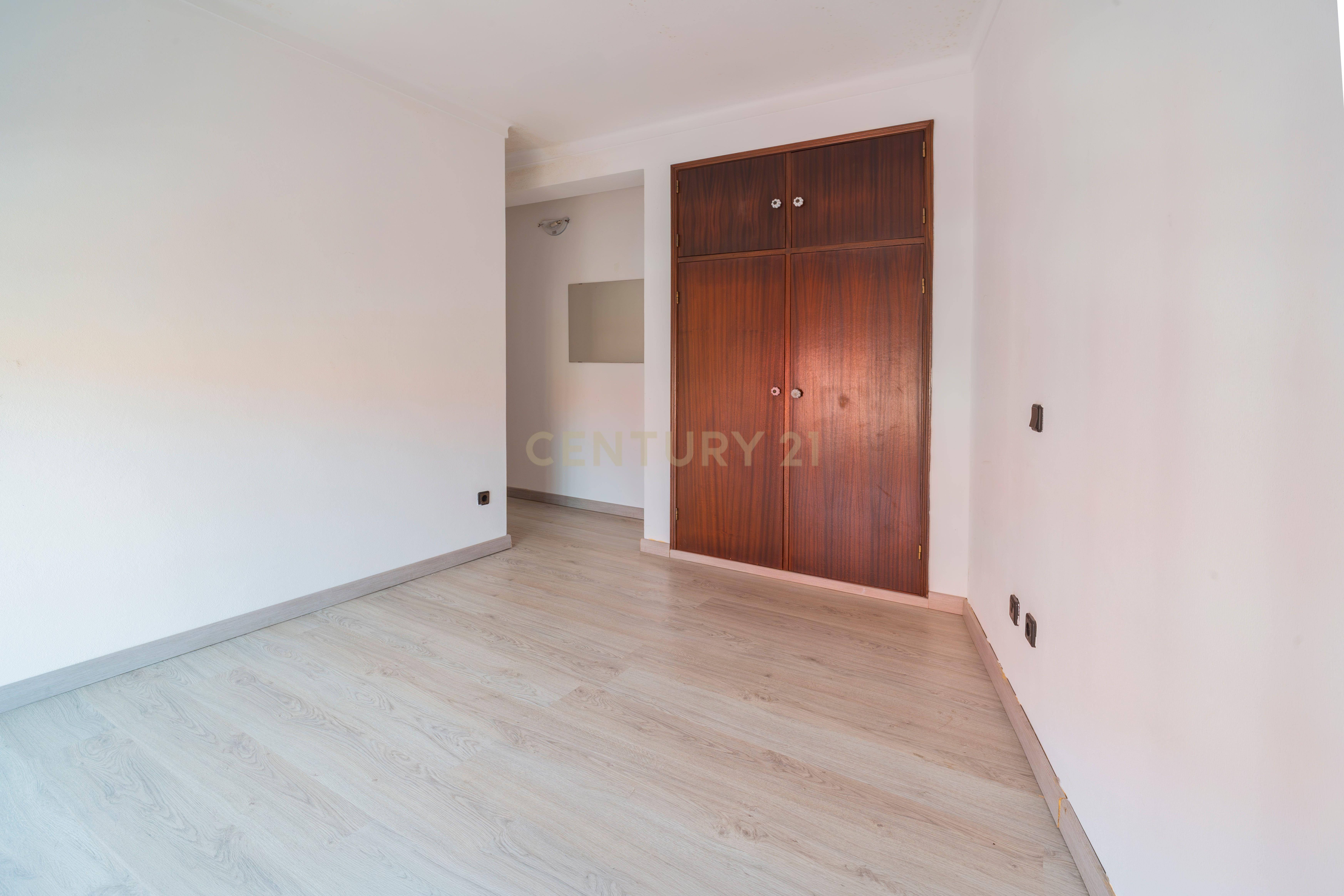 Fotografia 8 de Apartamento T2 no Centro da Marinha Grande