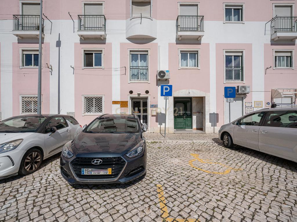 Clínica Pronta a Funcionar | Zona Central junto à Loja do Cidadão Setúbal - Image 21