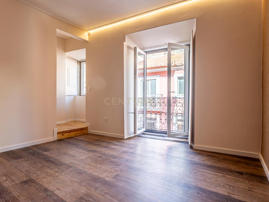 Magnifico Duplex | A Estrear | Centro Histórico de Setúbal | Junto à Sé - Image 11