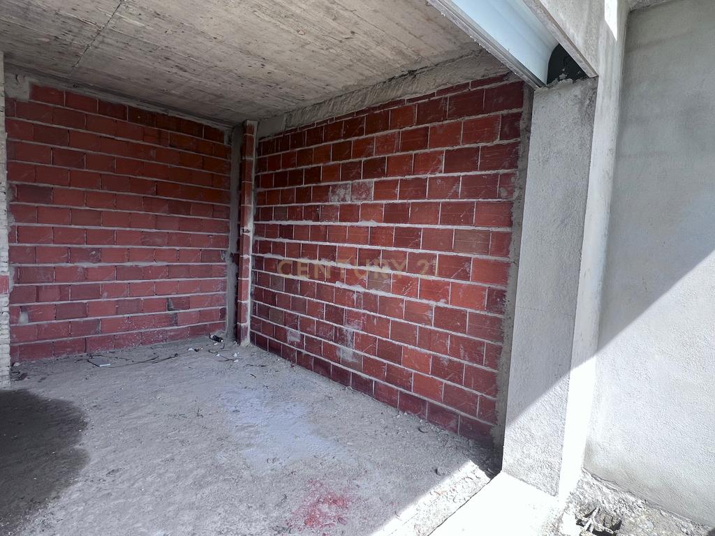 Moradia Nova T4 com Piscina junto a Vale de Gatos, Amora. - Image 6