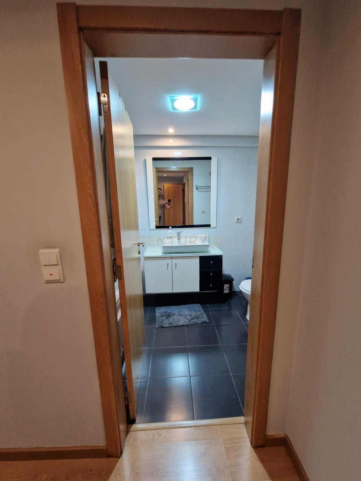 Apartamento T2 em Montijo com Garagem e Boa Exposição Solar - Image 13