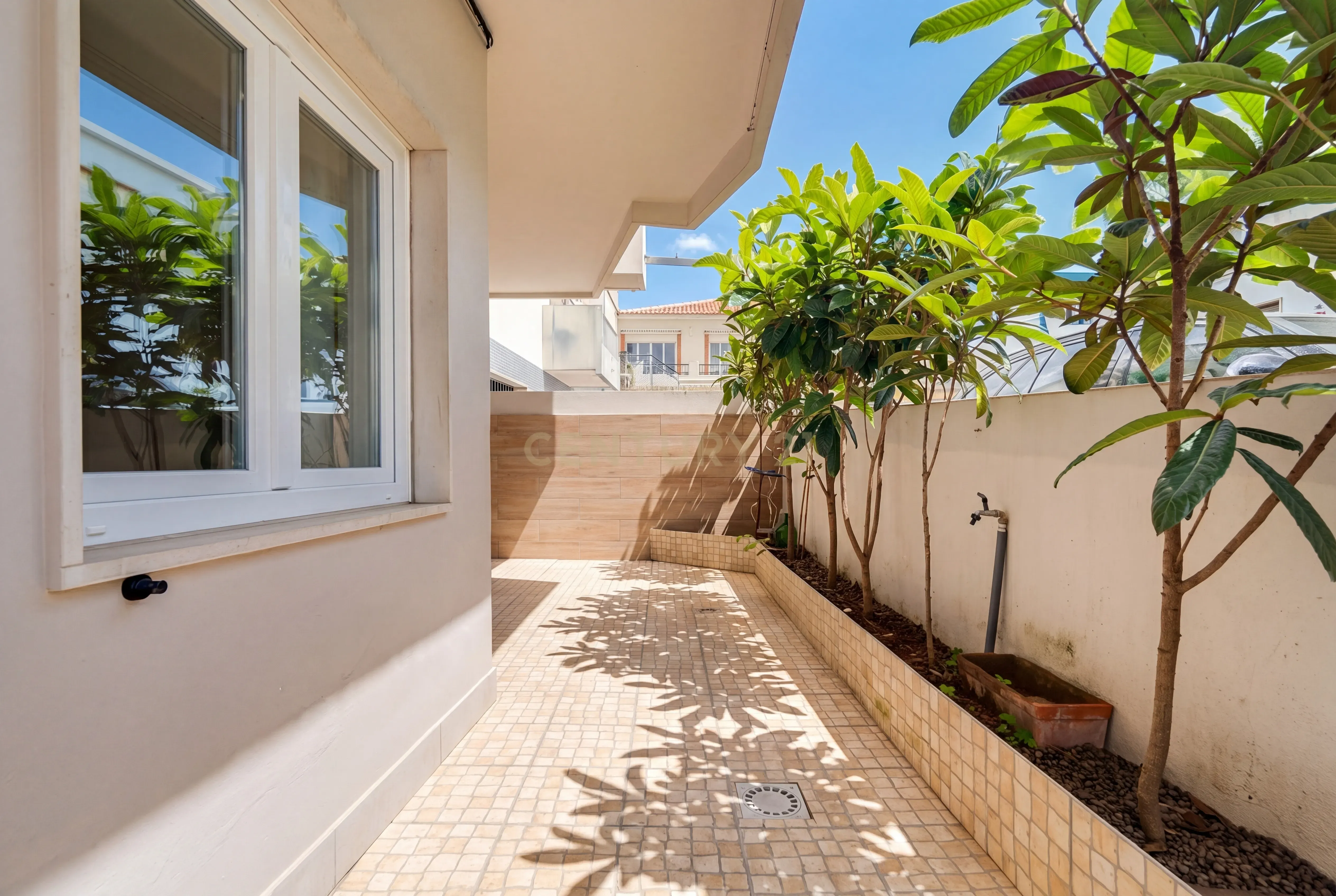 Fotografia 8 de Moradia T5 em Portimão, Excelente Oportunidade de Investimento