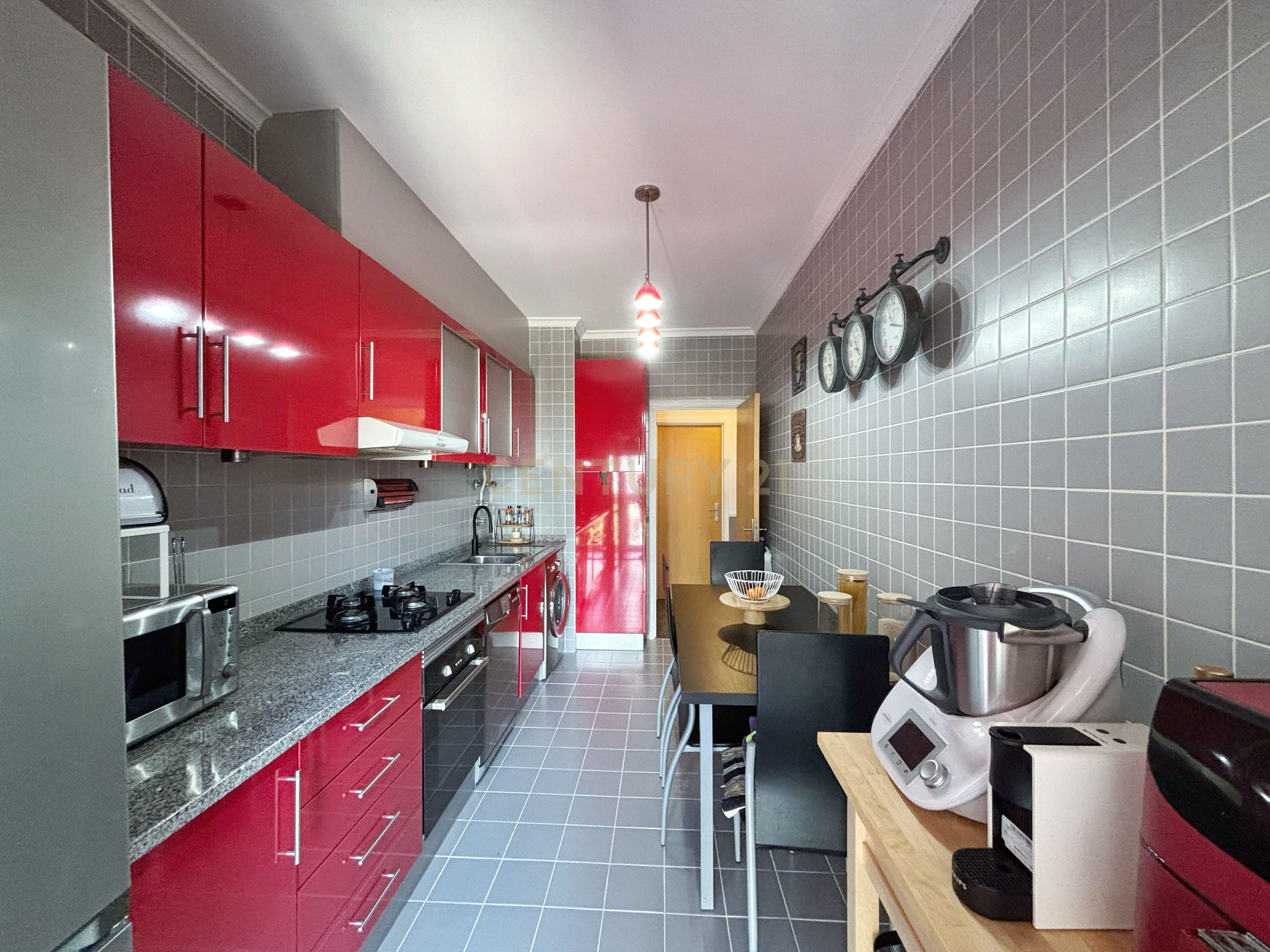 Oportunidade - Apartamento T3 em Portimão - Image 14