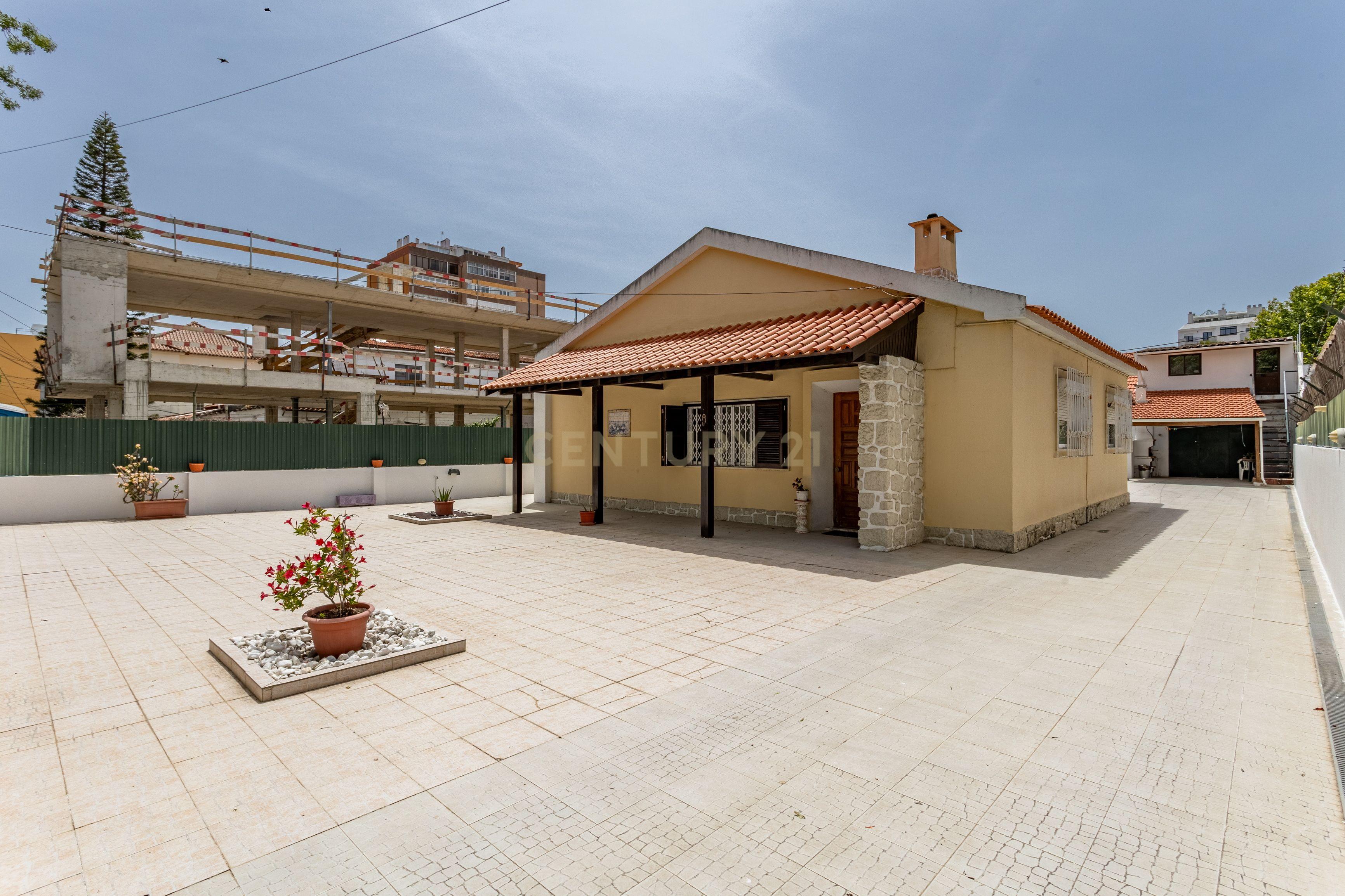Propriedade bifamiliar T6 na Costa da Caparica. – pohled 4