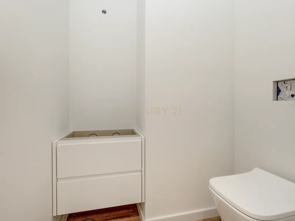 Viva o privilégio do Tejo: T3 Duplex exclusivo no coração de Santa Iria de Azóia! - Image 28
