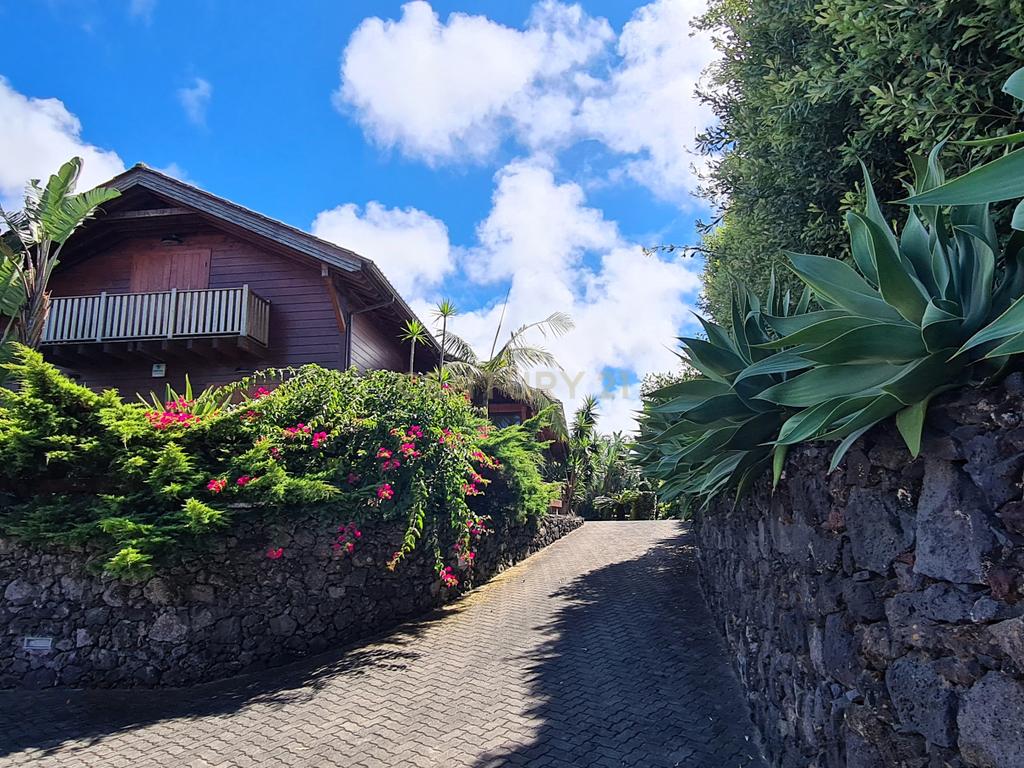  Country House em São Miguel, Açores: Refúgio Privado de Charme com piscina e quinta - Image 6