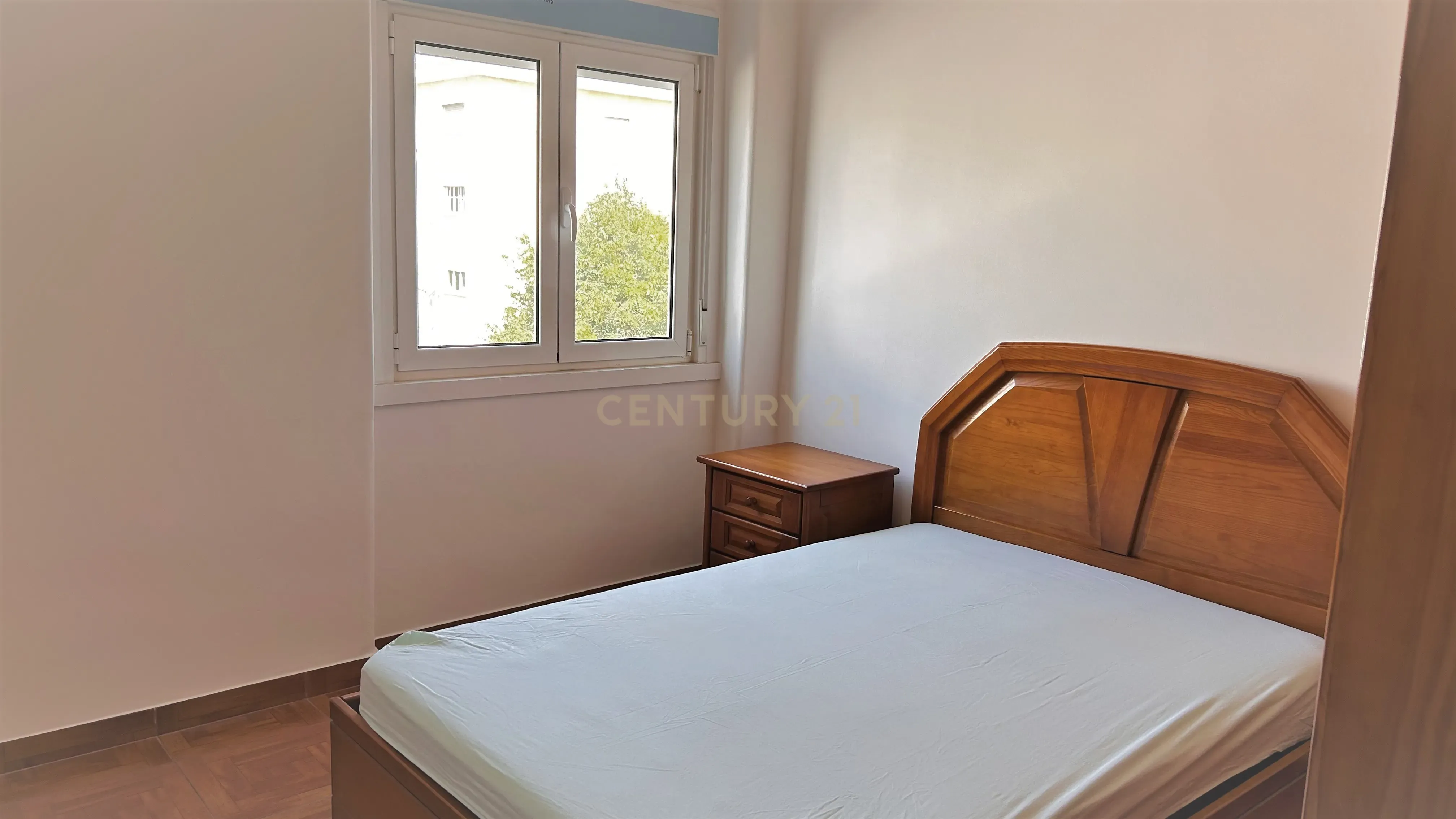 Fotografia 5 de Apartamento T3 para Arrendamento em Moscavide | 3.º Andar sem Elevador