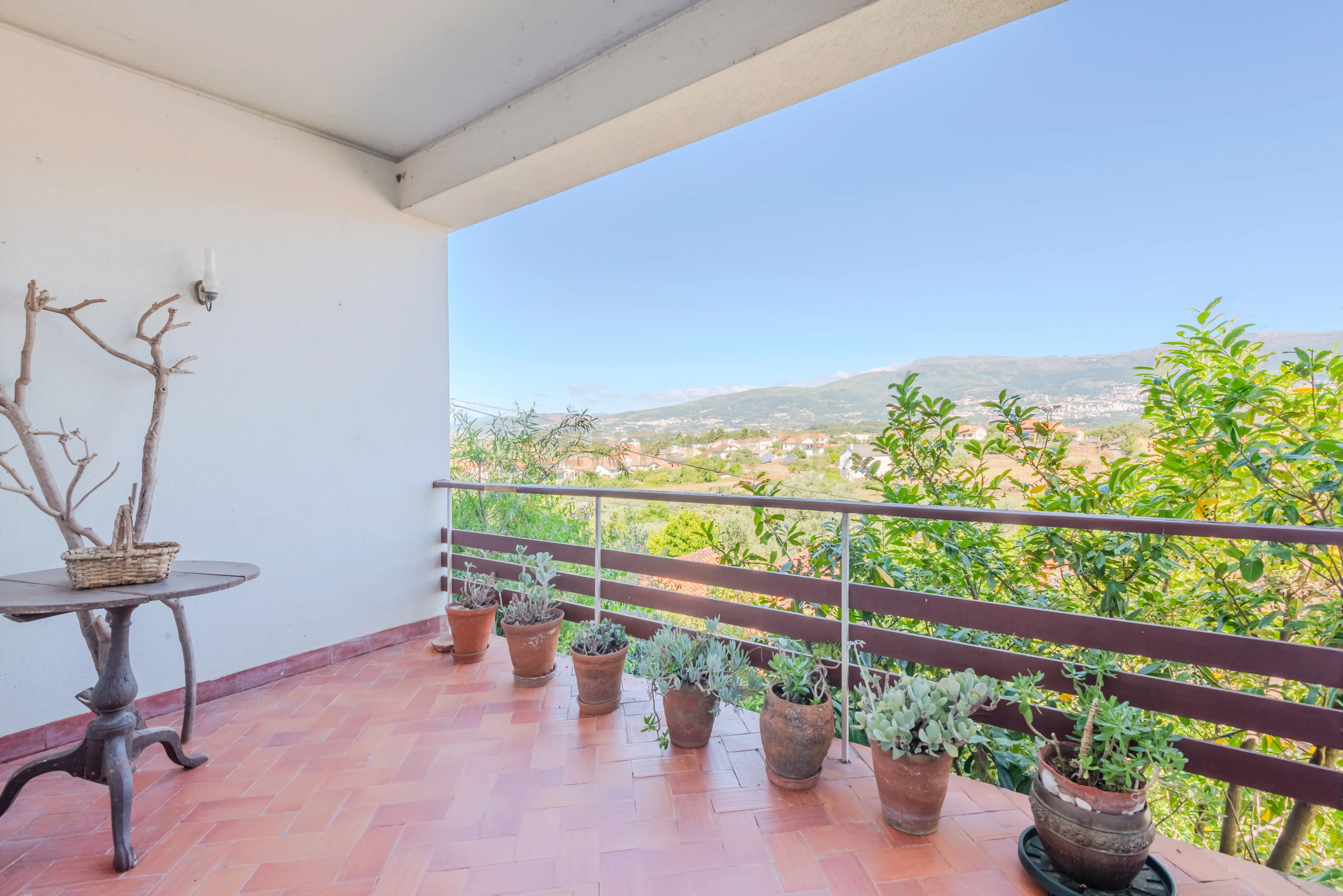 Casa Senhorial com Jardim e Terreno, Ferro, Covilhã - Image 18