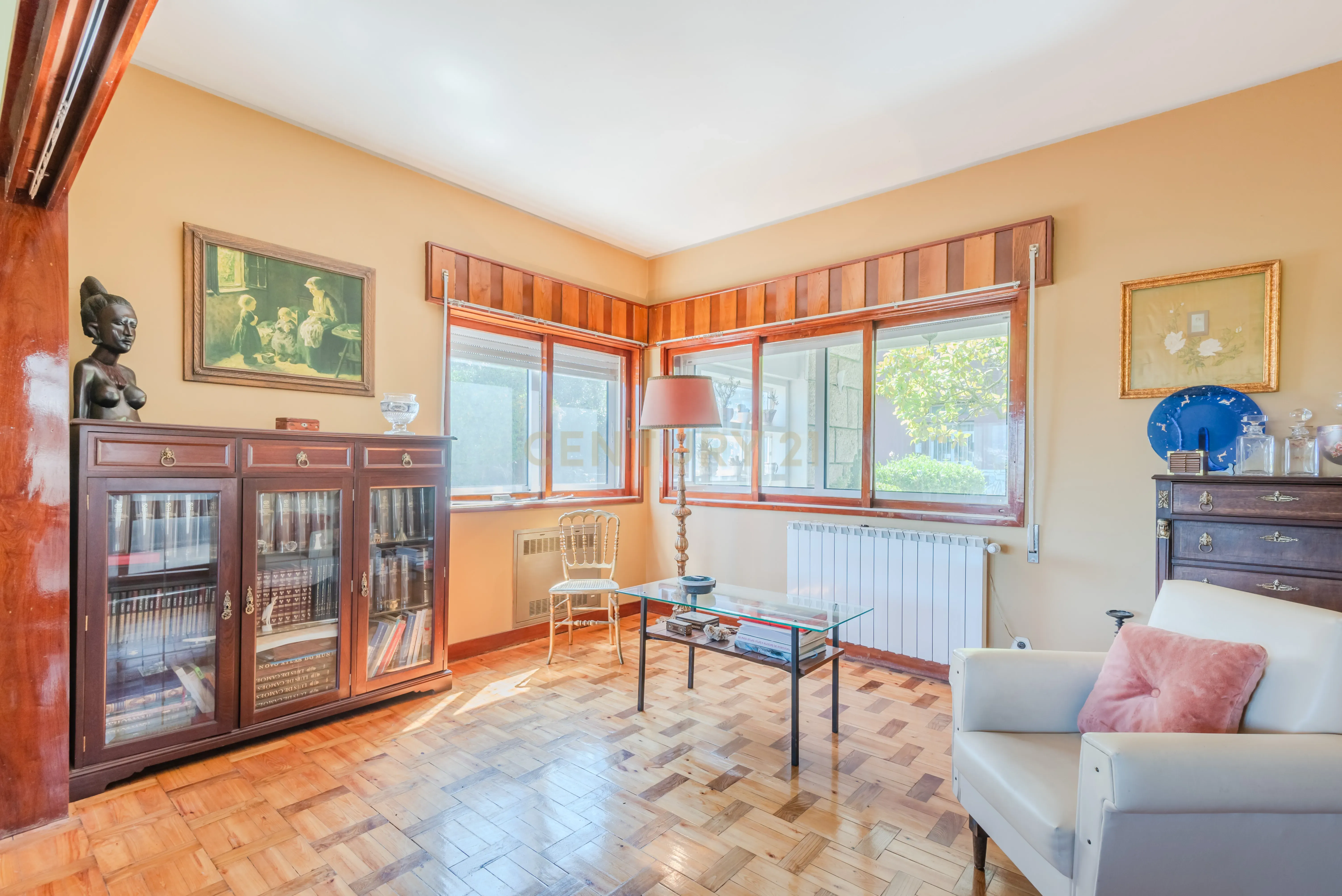 Casa Senhorial com Jardim e Terreno, Ferro, Covilhã - Image 11