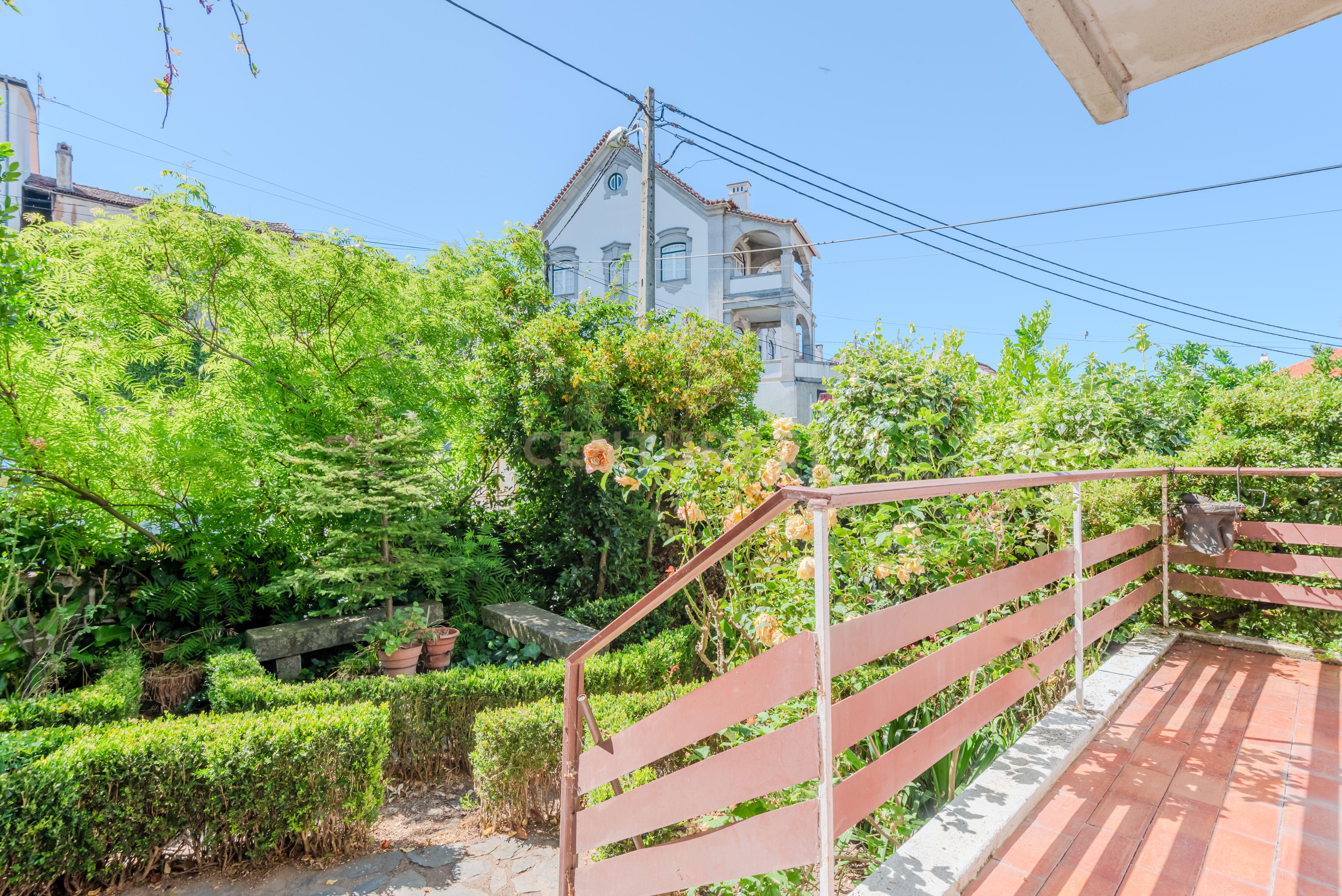 Casa Senhorial com Jardim e Terreno, Ferro, Covilhã - Image 22
