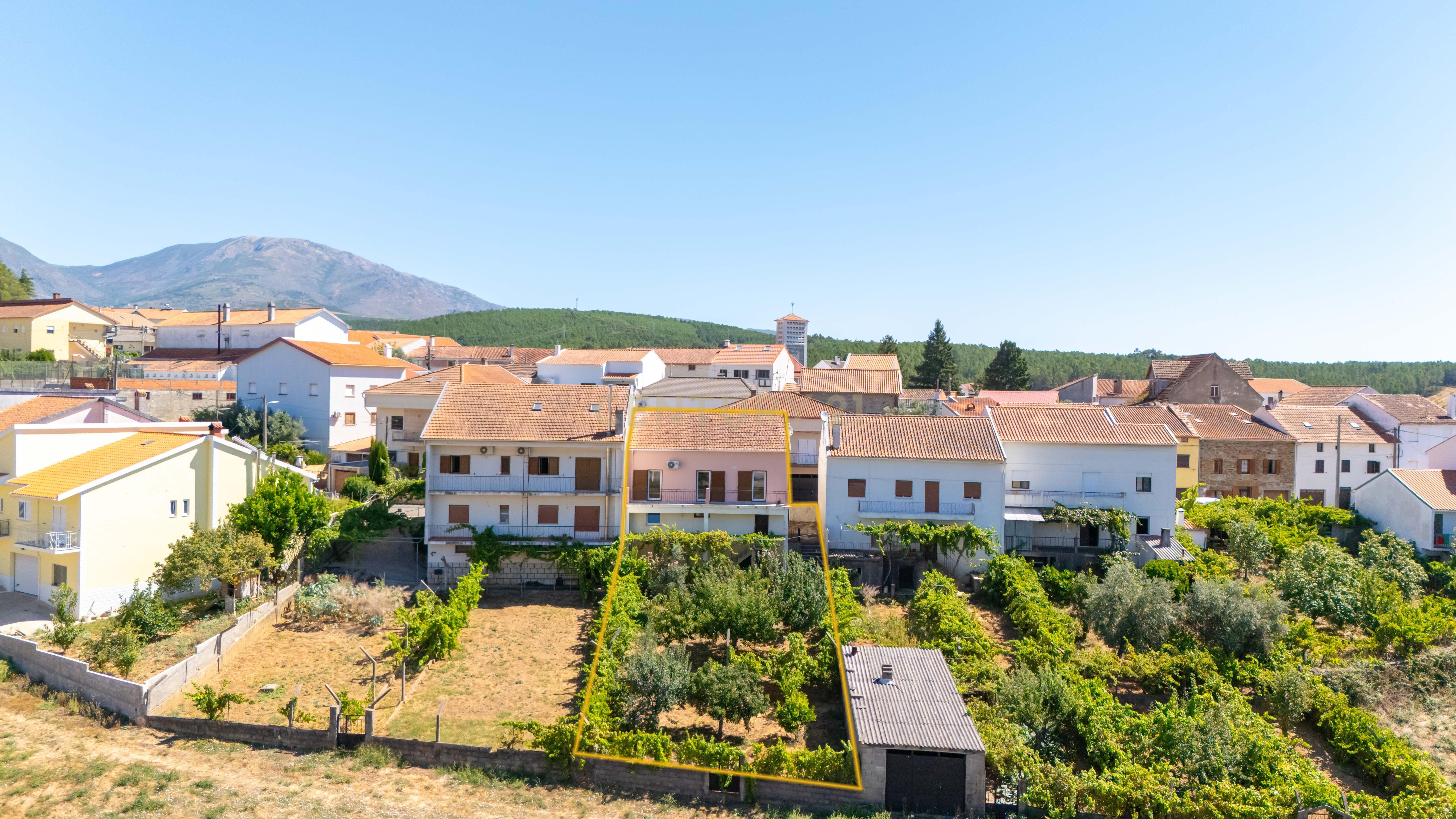 Moradia T3 Erada , Covilhã - Image 25