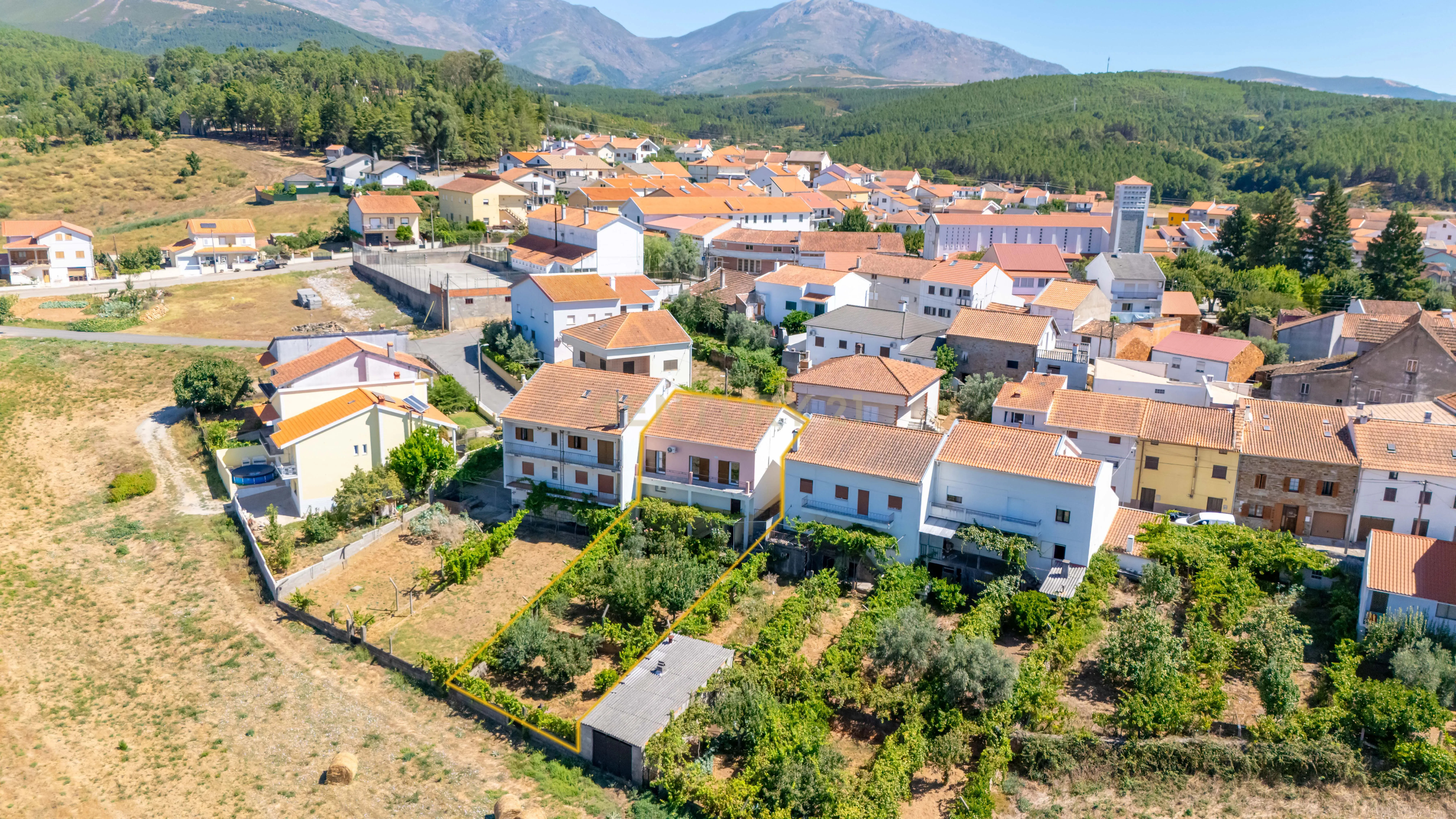 Moradia T3 Erada , Covilhã - Image 26