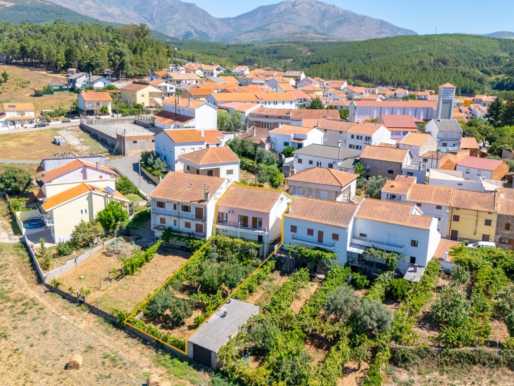 Moradia T3 Erada , Covilhã - Image 2