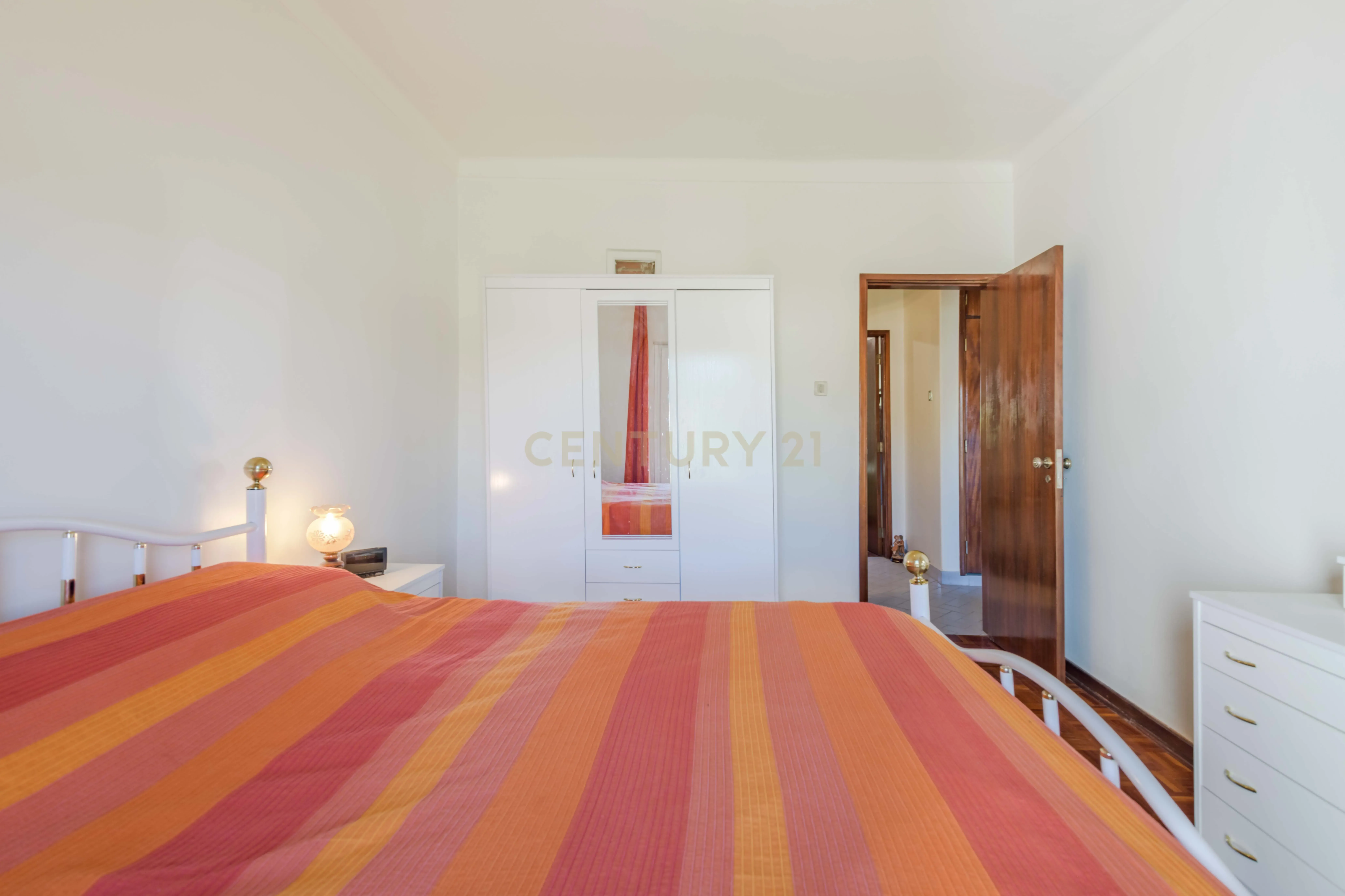 Moradia T3 Erada , Covilhã - Image 7