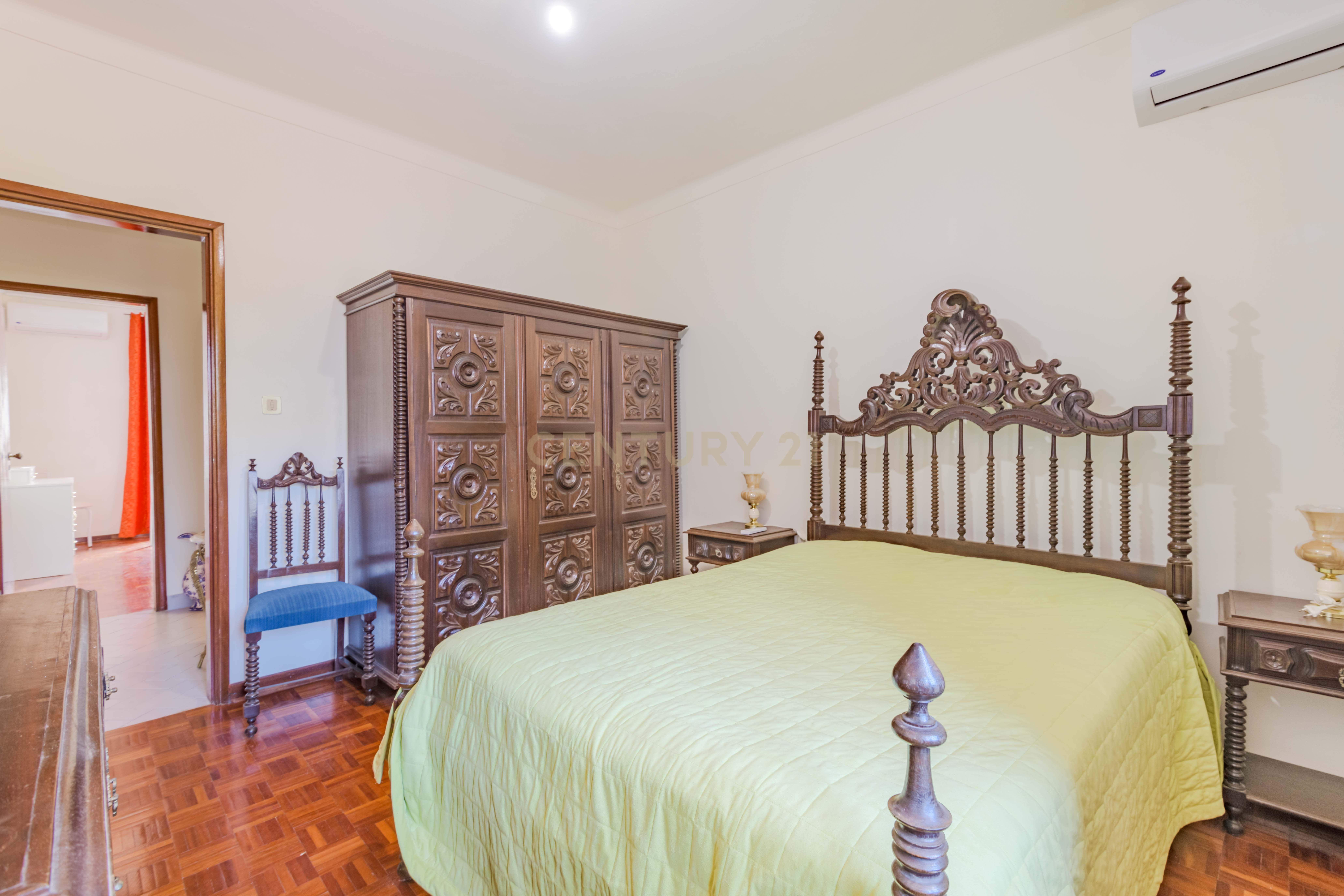 Moradia T3 Erada , Covilhã - Image 9