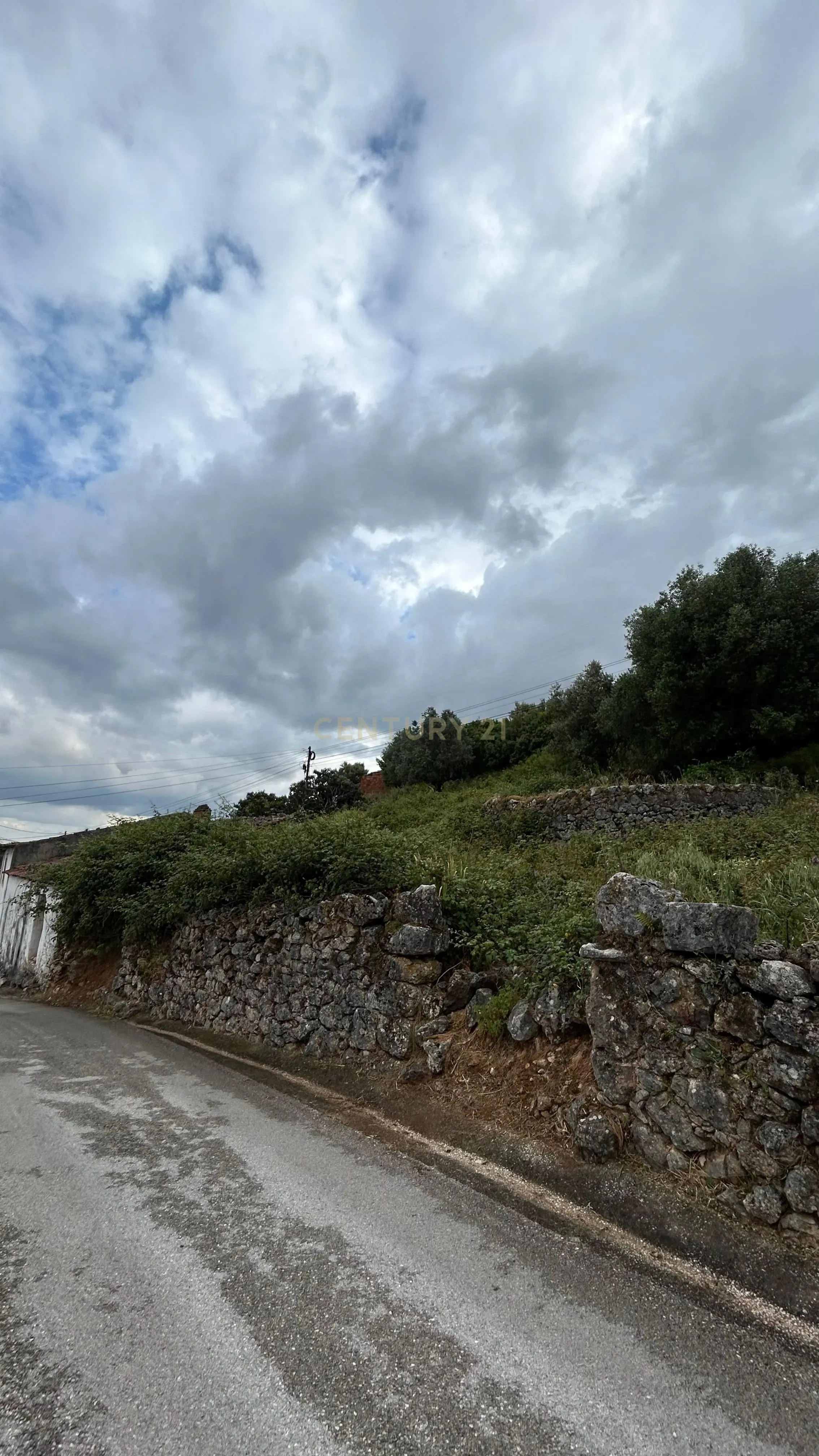 Fotografia 6 de Moradia em Santarém l Potencial de Reabilitação