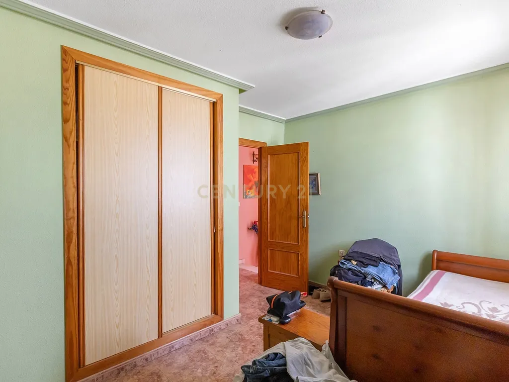 Chalet em Torrevieja, Alicante — Oportunidade de Investimento - Image 26