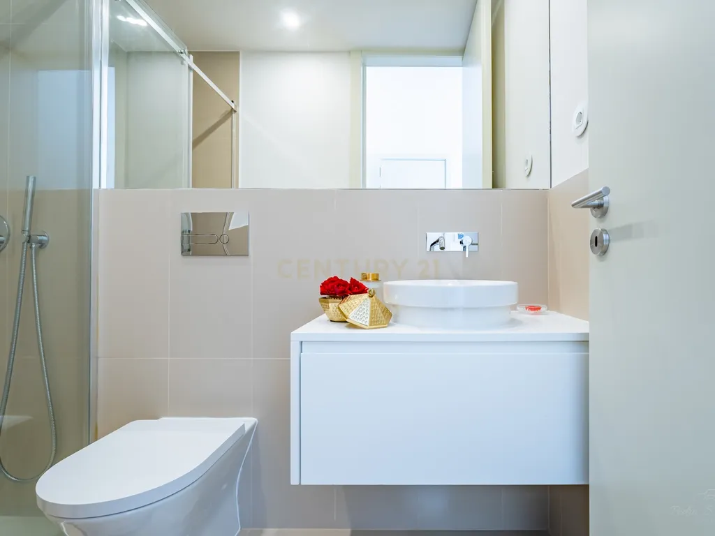 Apartamento T1 para Venda a Gonçalo Cristóvão - Image 10