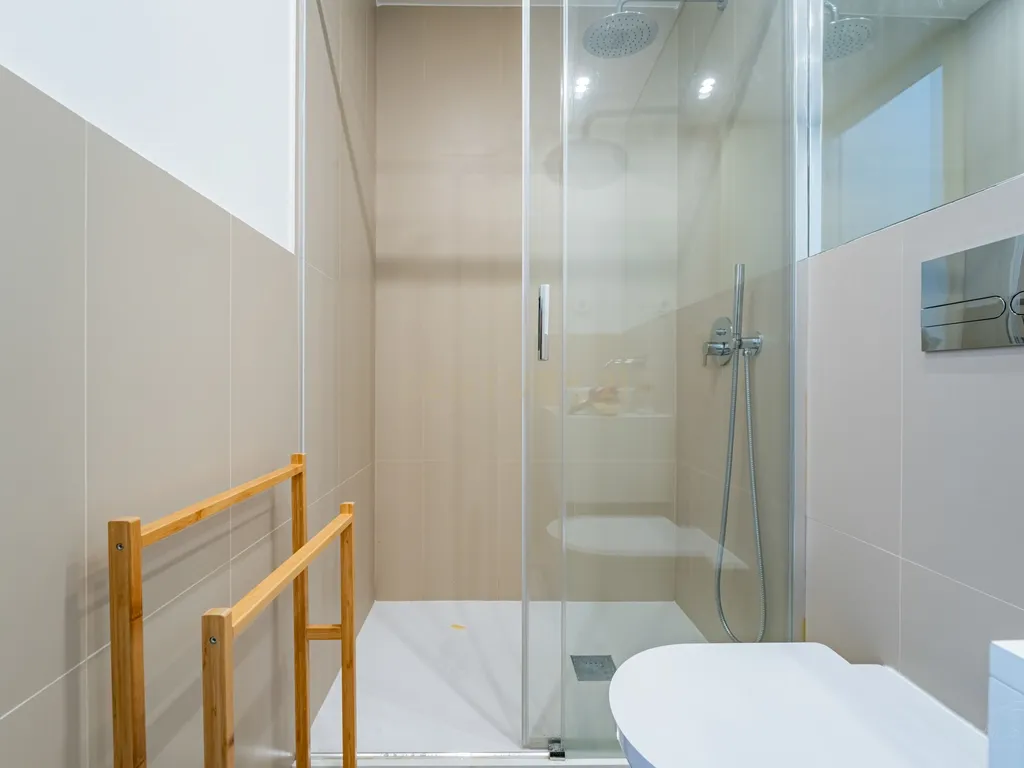Apartamento T1 para Venda a Gonçalo Cristóvão - Image 9