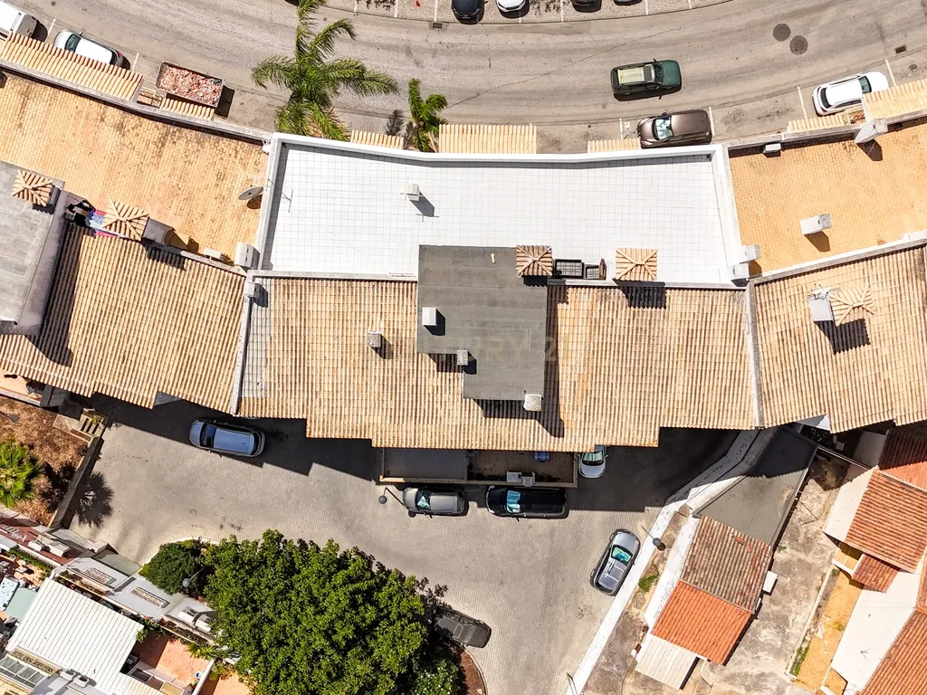 Apartamento T4 com 144m2 no Coração do Algarve - Almancil - Image 47