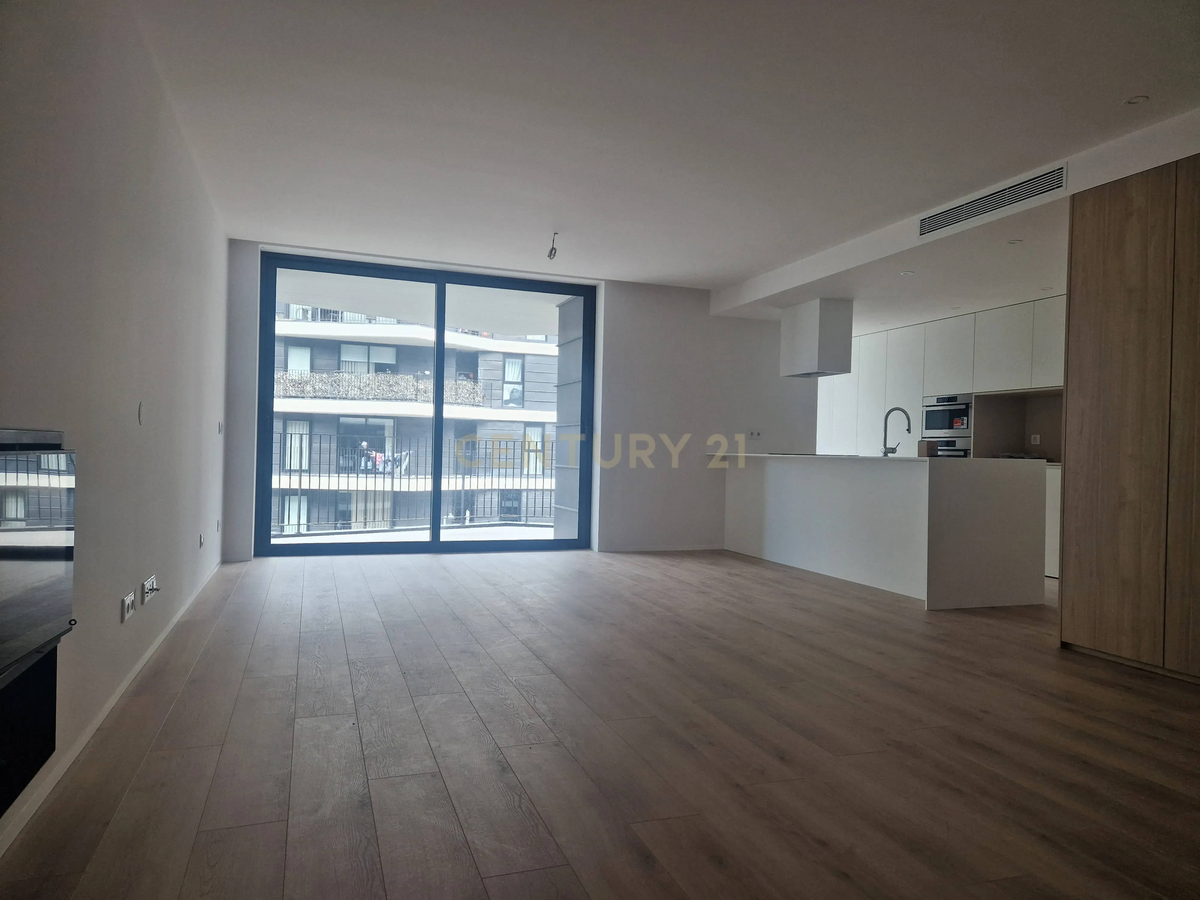T3 Novo para Arrendamento Green Terrace (Porto) - Image 3