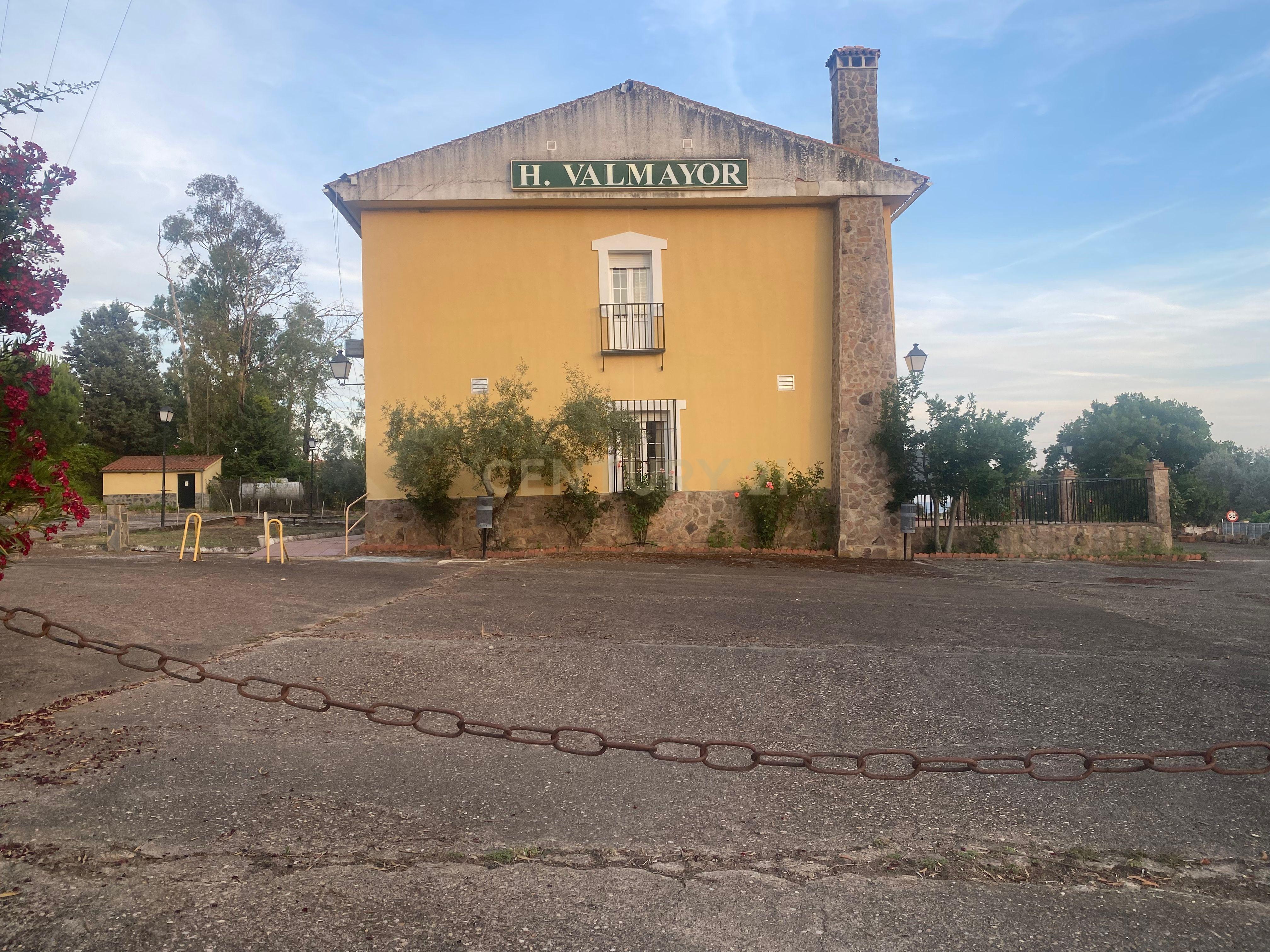 undefined - Image 79