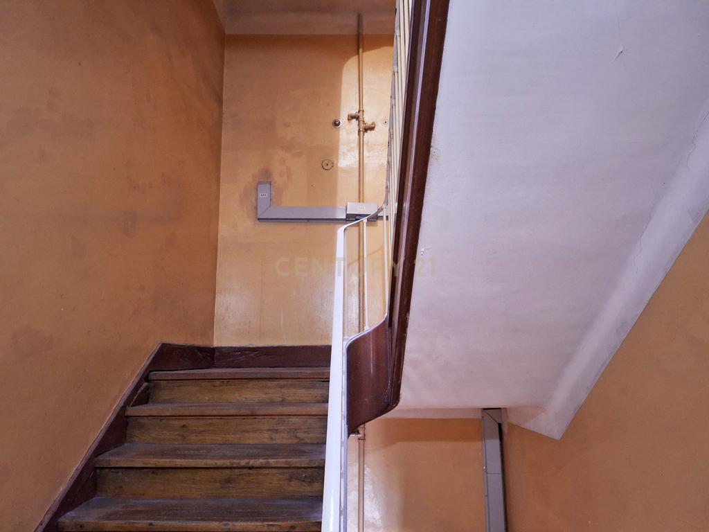  Apartamento T3+2 para Arrendamento em Campolide - Image 33