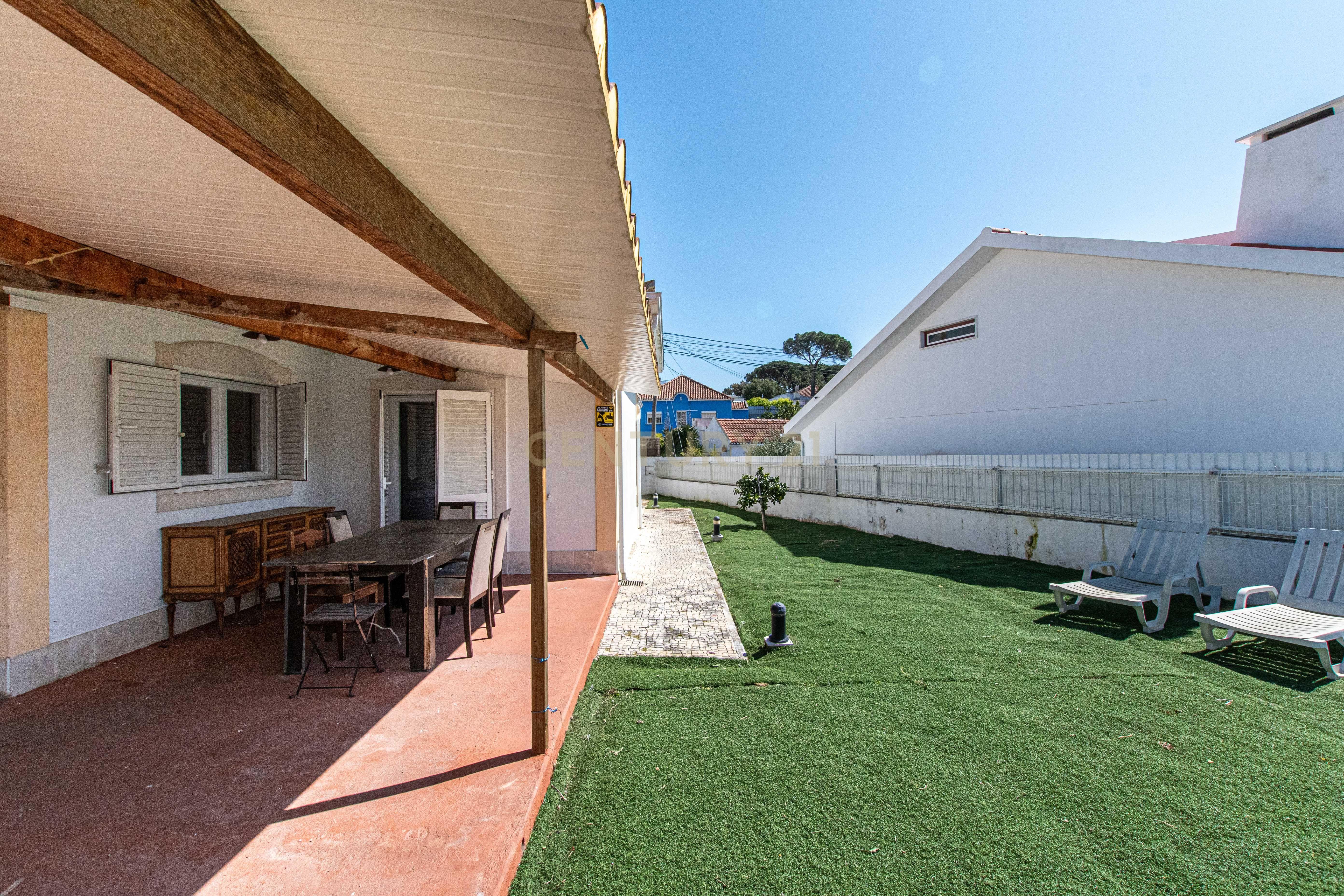 Espetacular Moradia T4 em Loures com Jardim e Terraço - Image 6